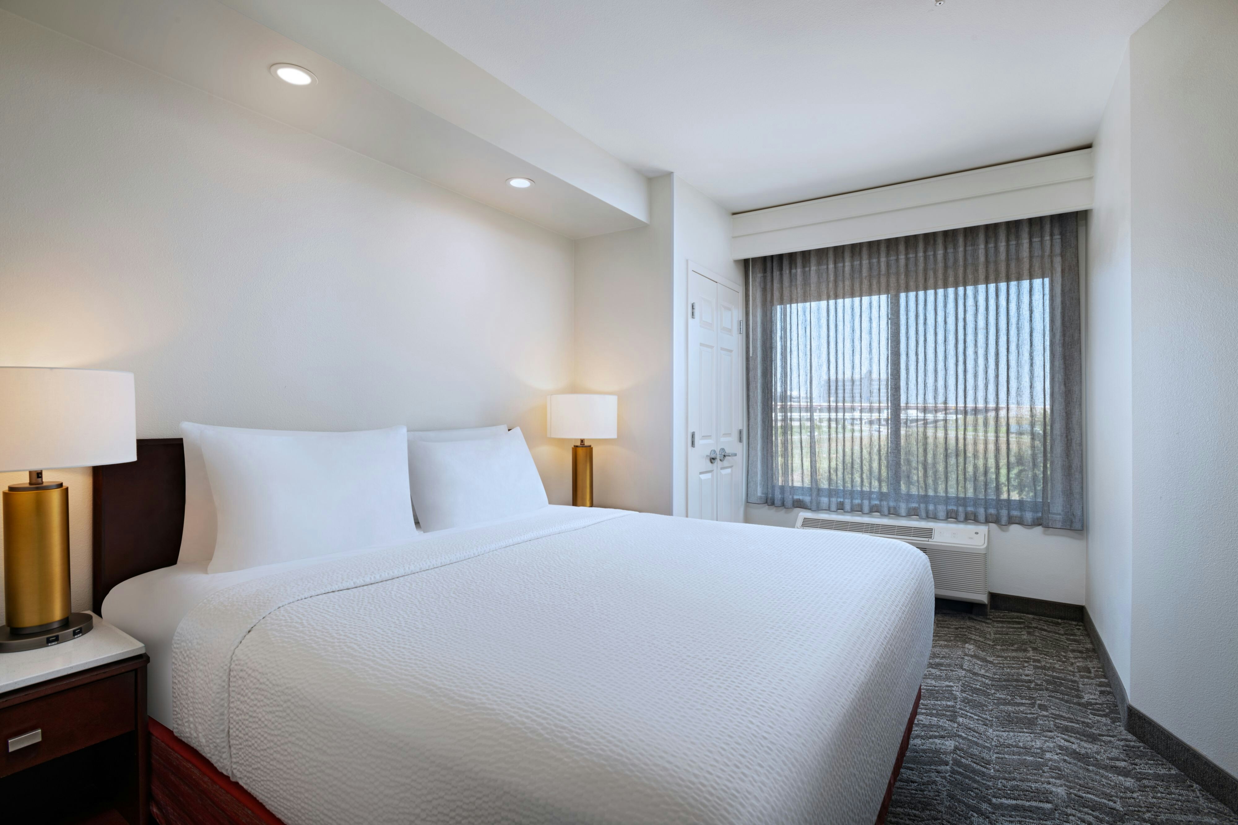 SpringHill Suites by Marriott Dallas DFW Airport East/Las Colinas Irving