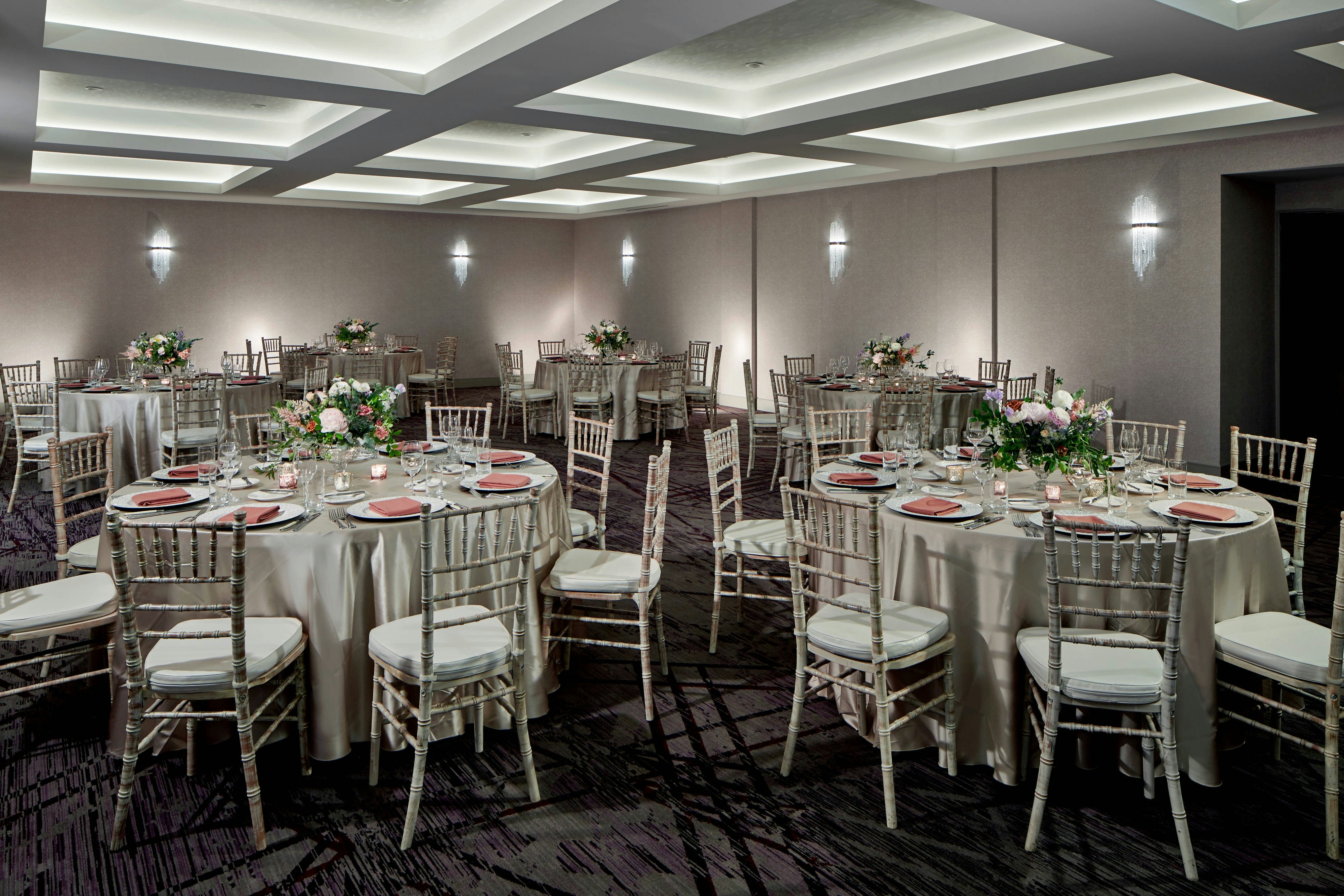 The Del Monte Lodge Renaissance Rochester Hotel & Spa