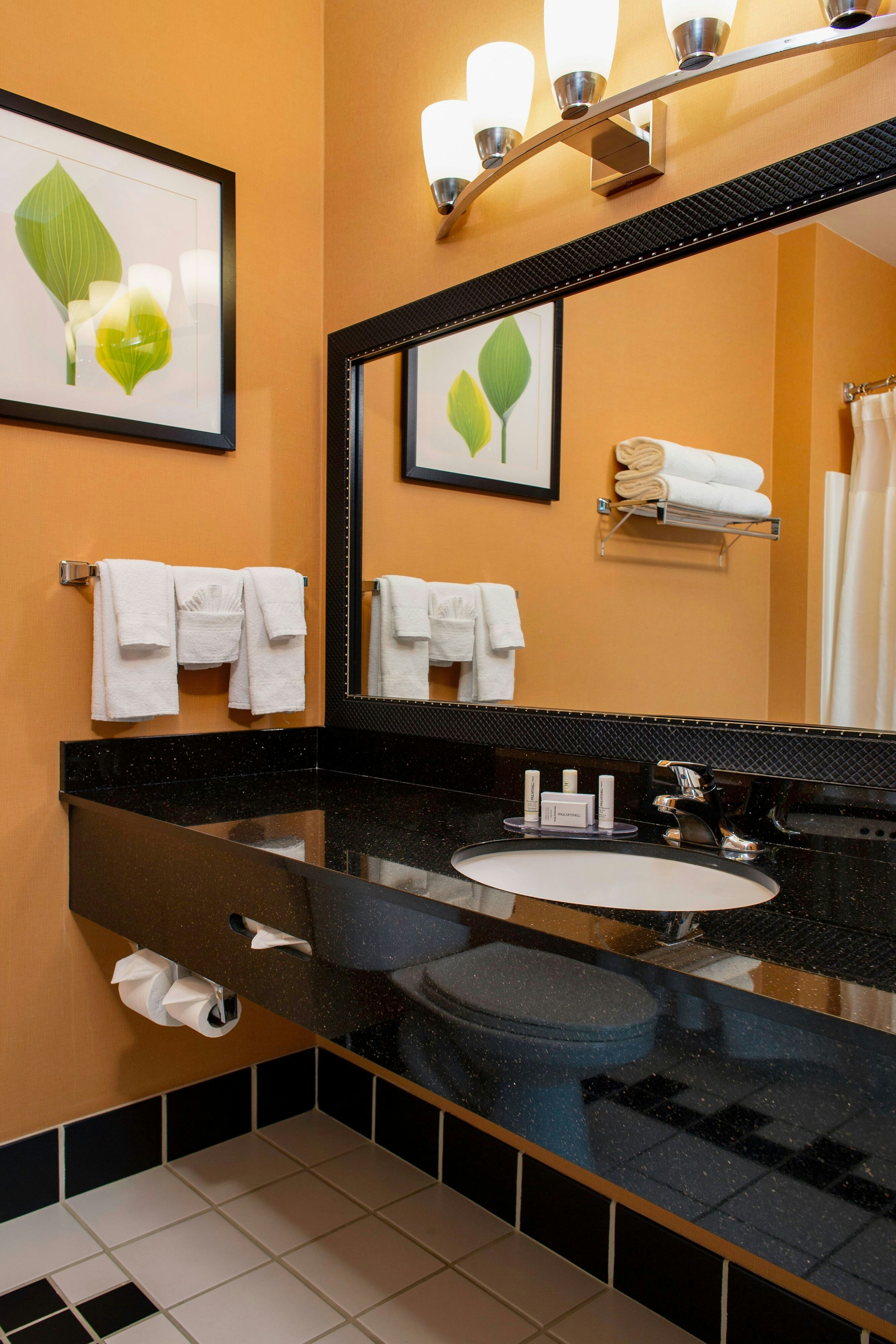 Fairfield by Marriott Inn & Suites Santa Rosa Sebastopol