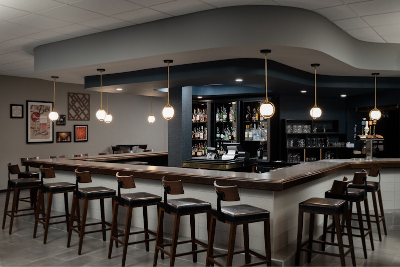 Four Points by Sheraton Milwaukee North Shore