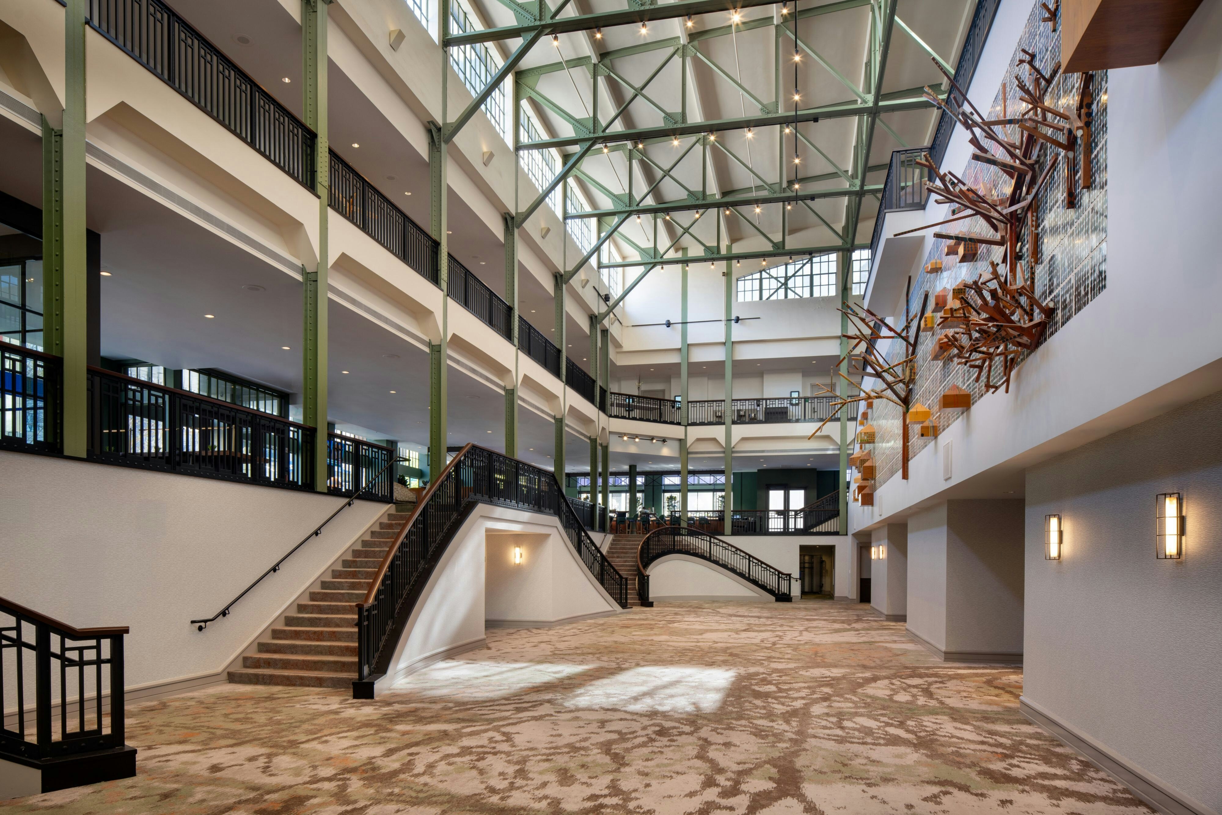 Sheraton Grand Sacramento Hotel