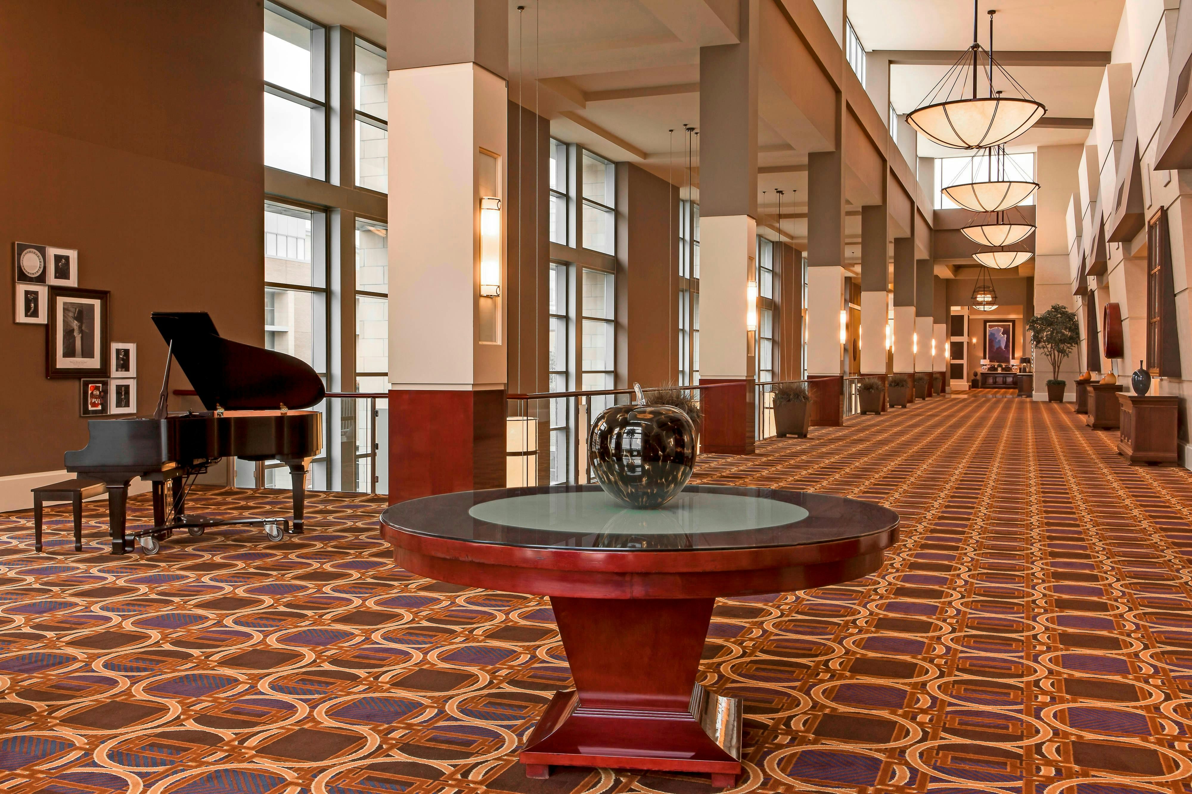 Sheraton Overland Park Hotel at the Convention Center