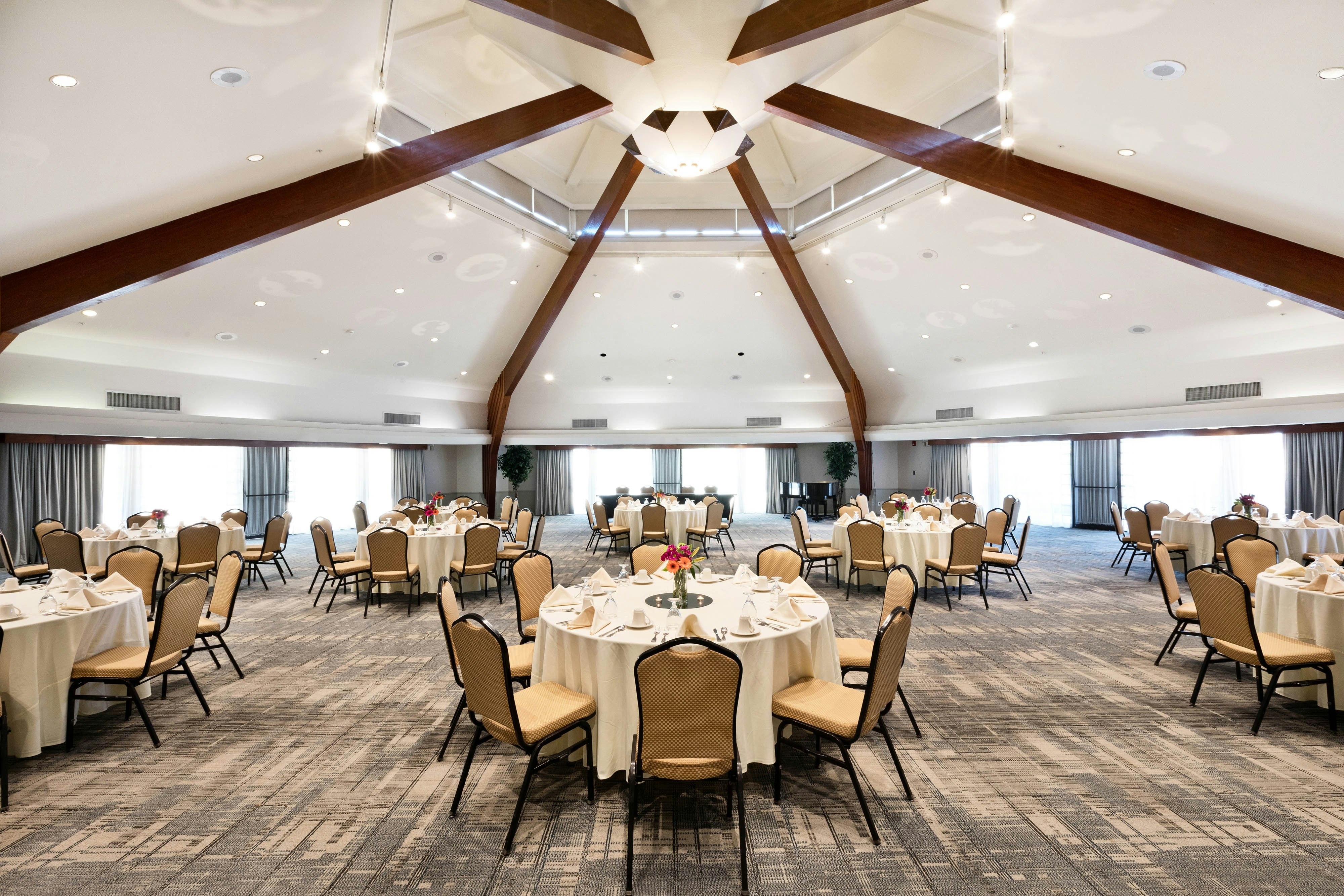 Four Points by Sheraton Ventura Harbor Resort