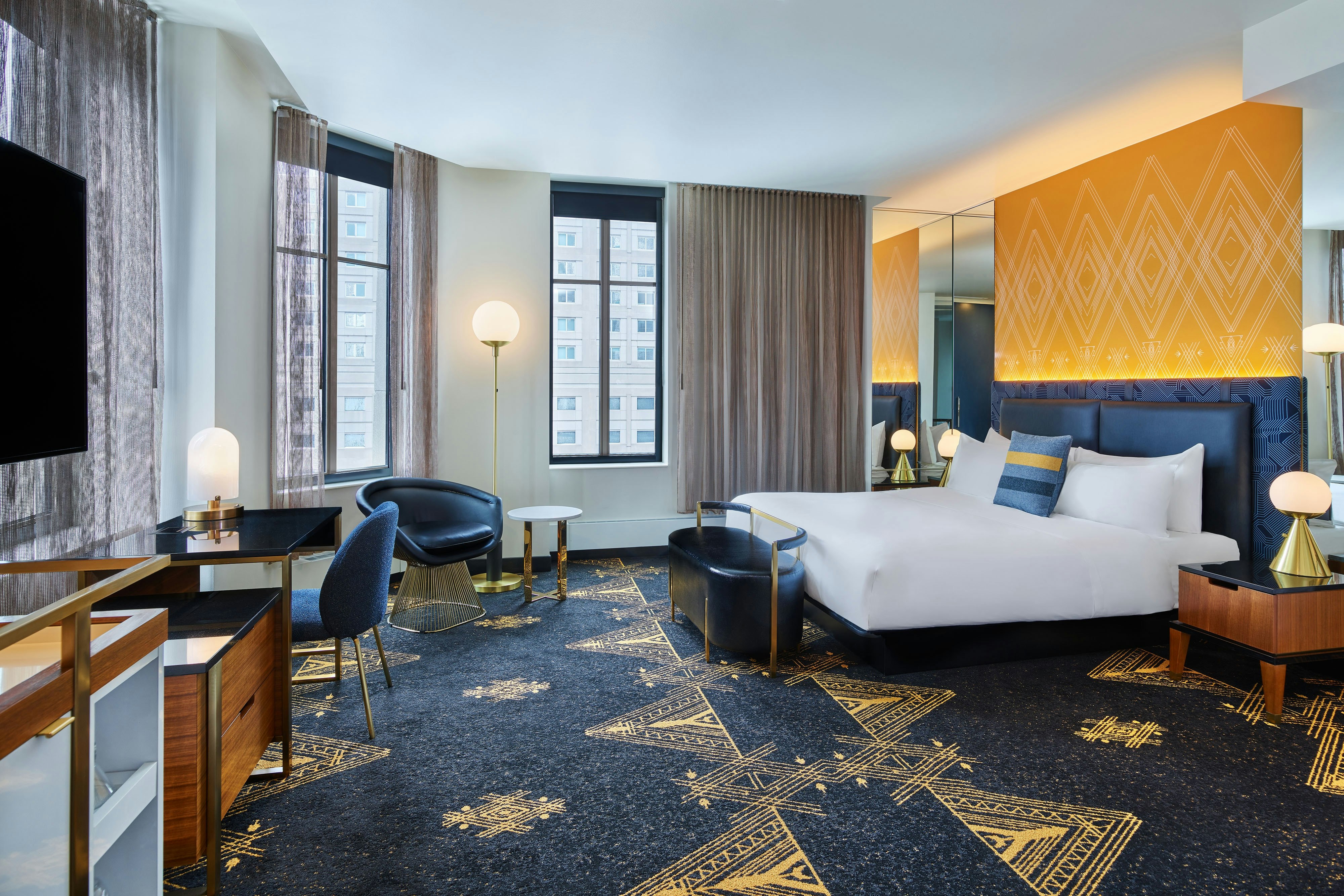 W Minneapolis – The Foshay
