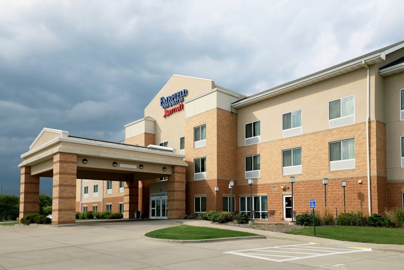 Fairfield by Marriott Inn & Suites Des Moines Airport