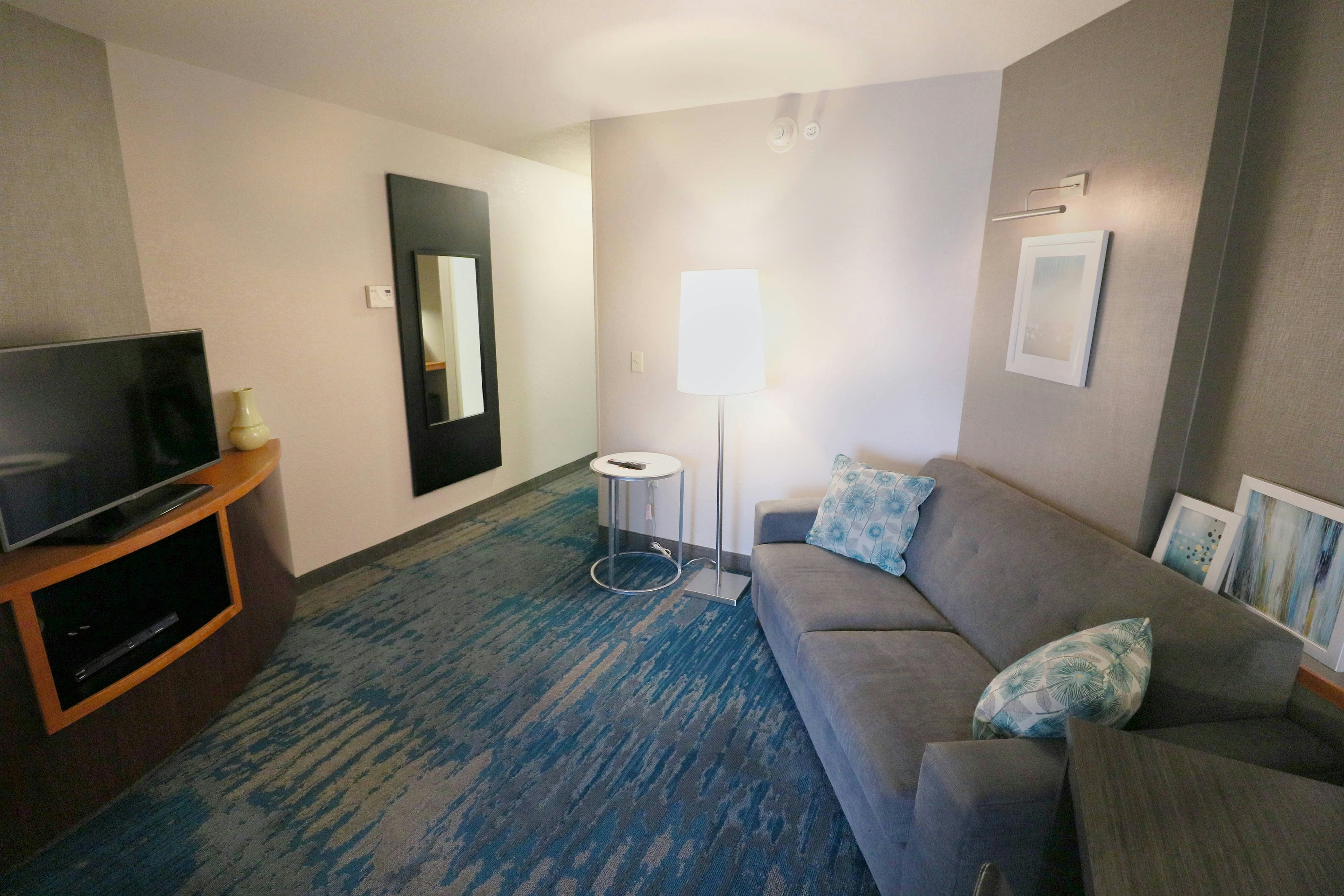 Fairfield by Marriott Inn & Suites Des Moines Airport