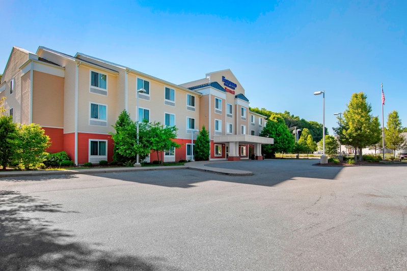 Fairfield by Marriott Inn & Suites Hooksett