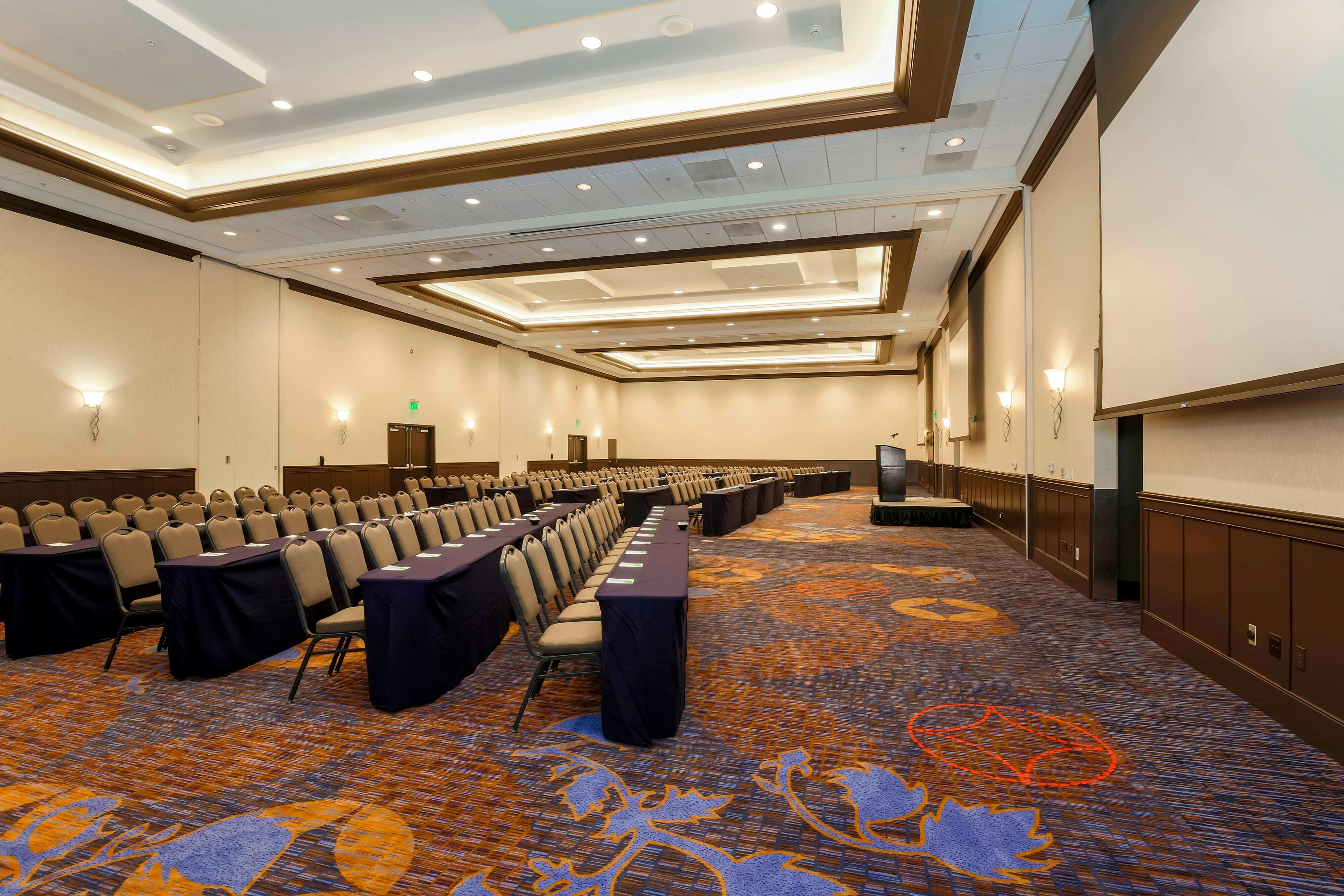 Courtyard by Marriott San Diego Airport/Liberty Station