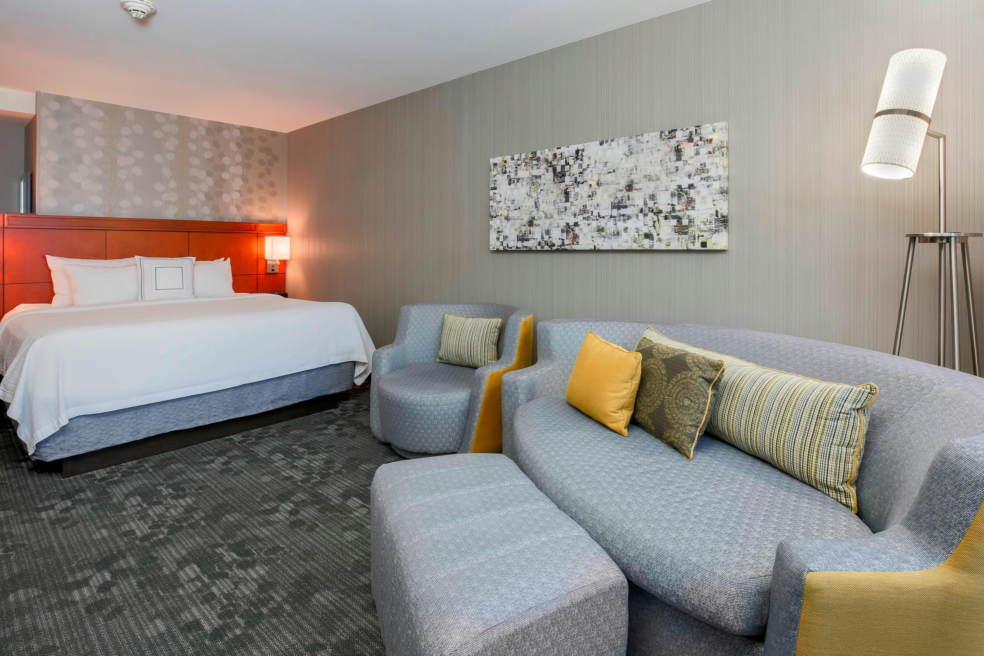 Courtyard by Marriott San Diego Airport/Liberty Station