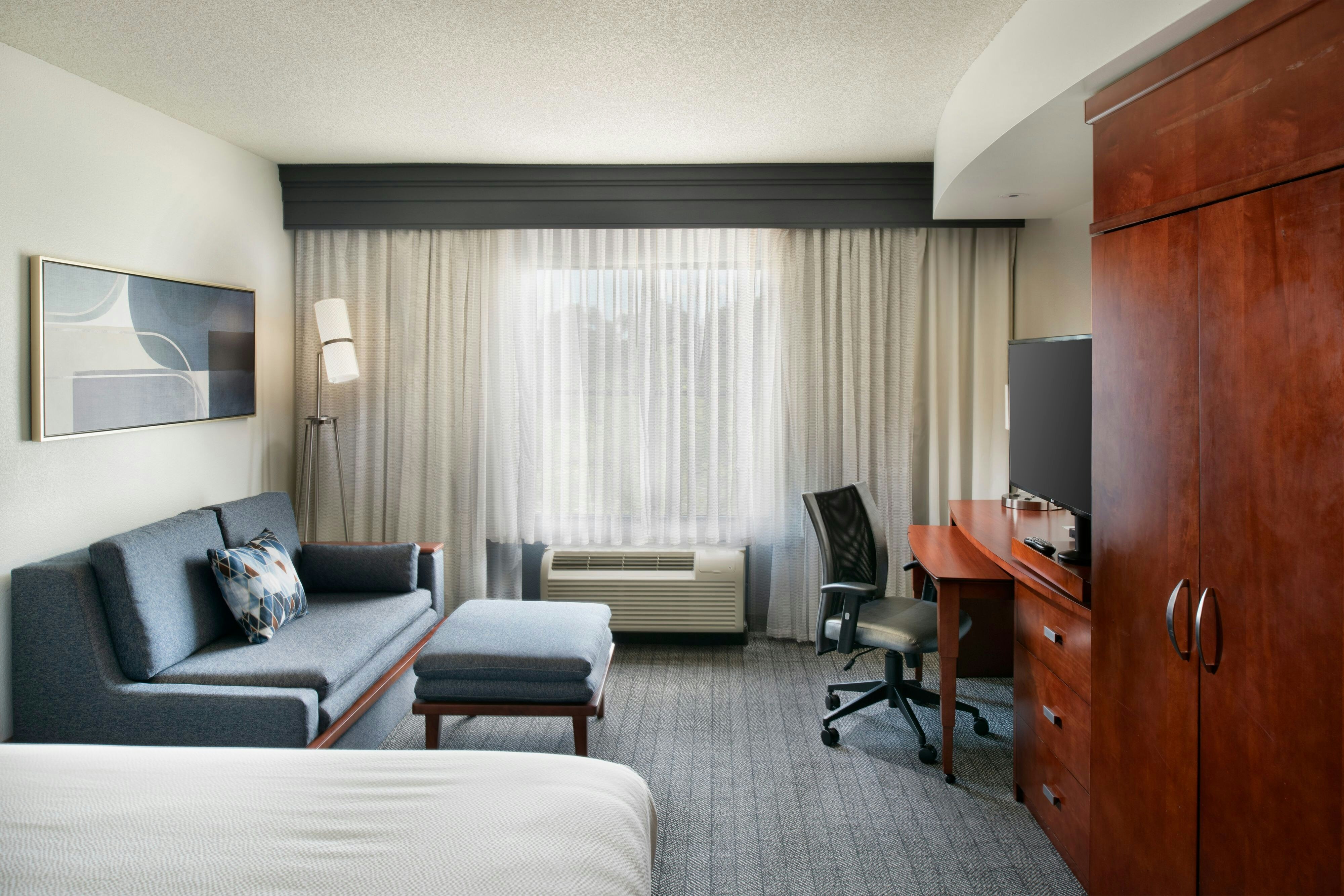 Courtyard by Marriott Memphis Collierville