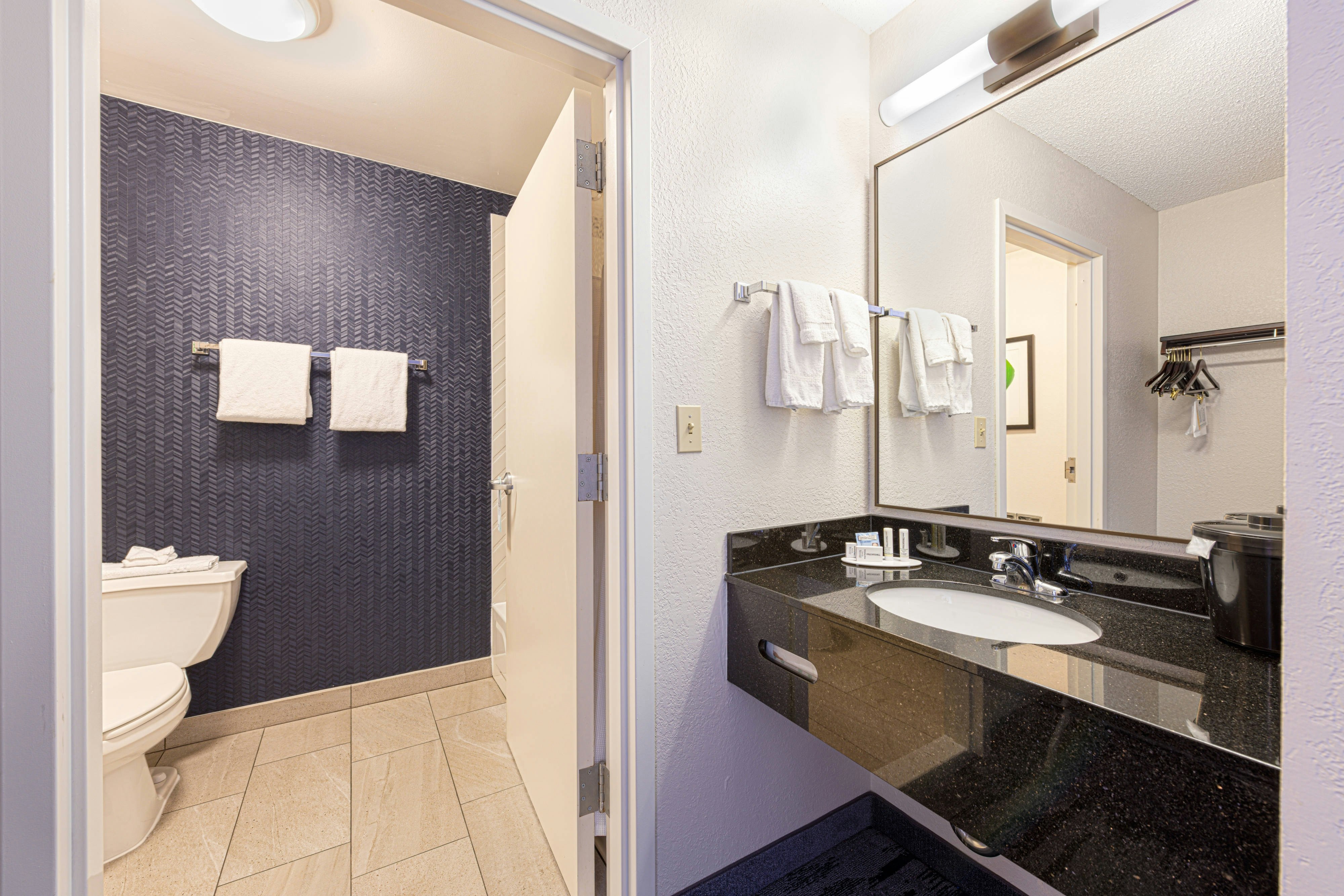 Fairfield by Marriott Inn & Suites Chicago Naperville