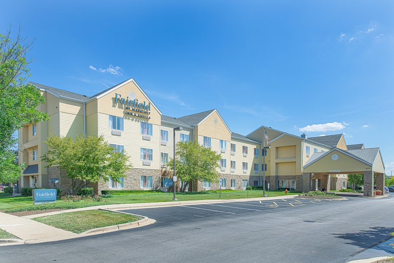 Fairfield by Marriott Inn & Suites Chicago Naperville