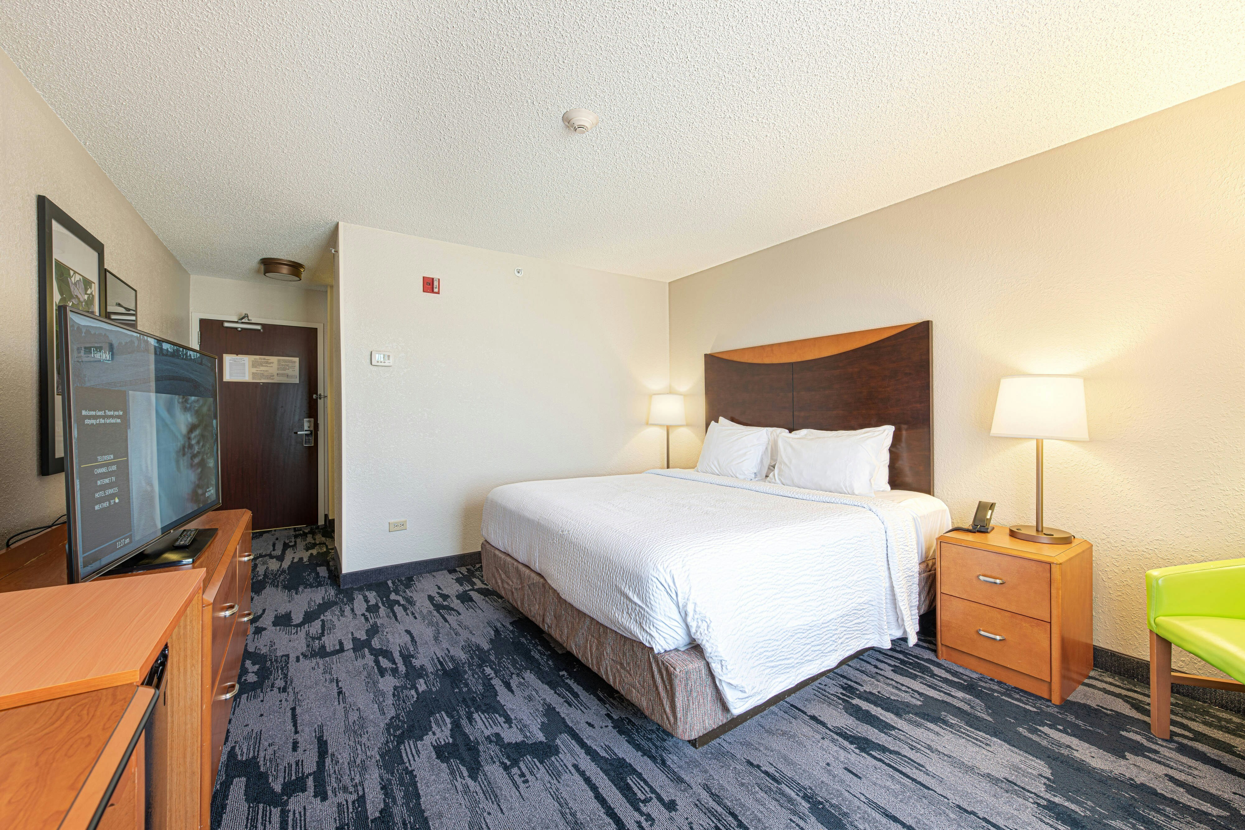 Fairfield by Marriott Inn & Suites Chicago Naperville