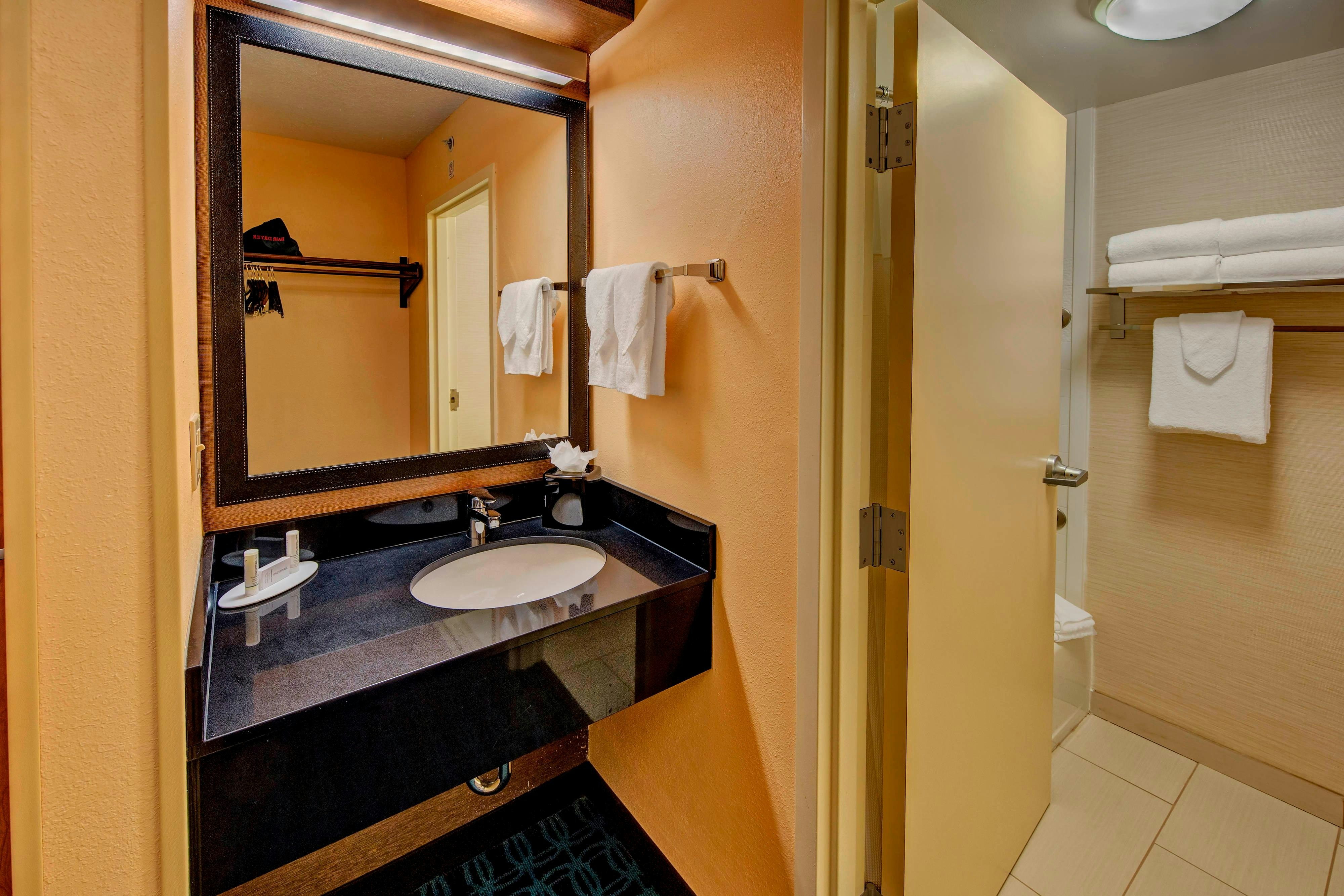 Fairfield by Marriott Inn & Suites Orlando Near Universal Orlando Resort
