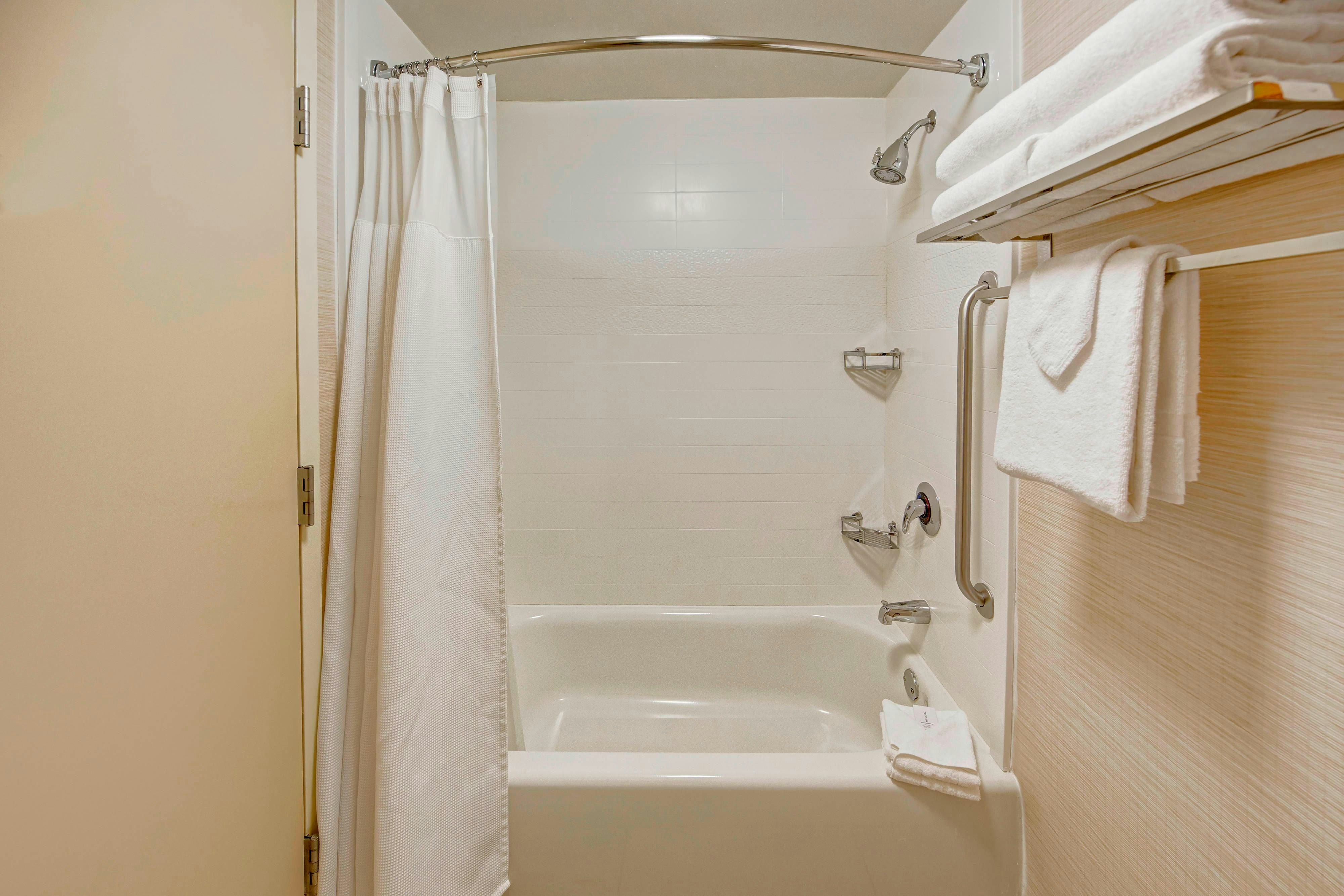 Fairfield by Marriott Inn & Suites Orlando Near Universal Orlando Resort