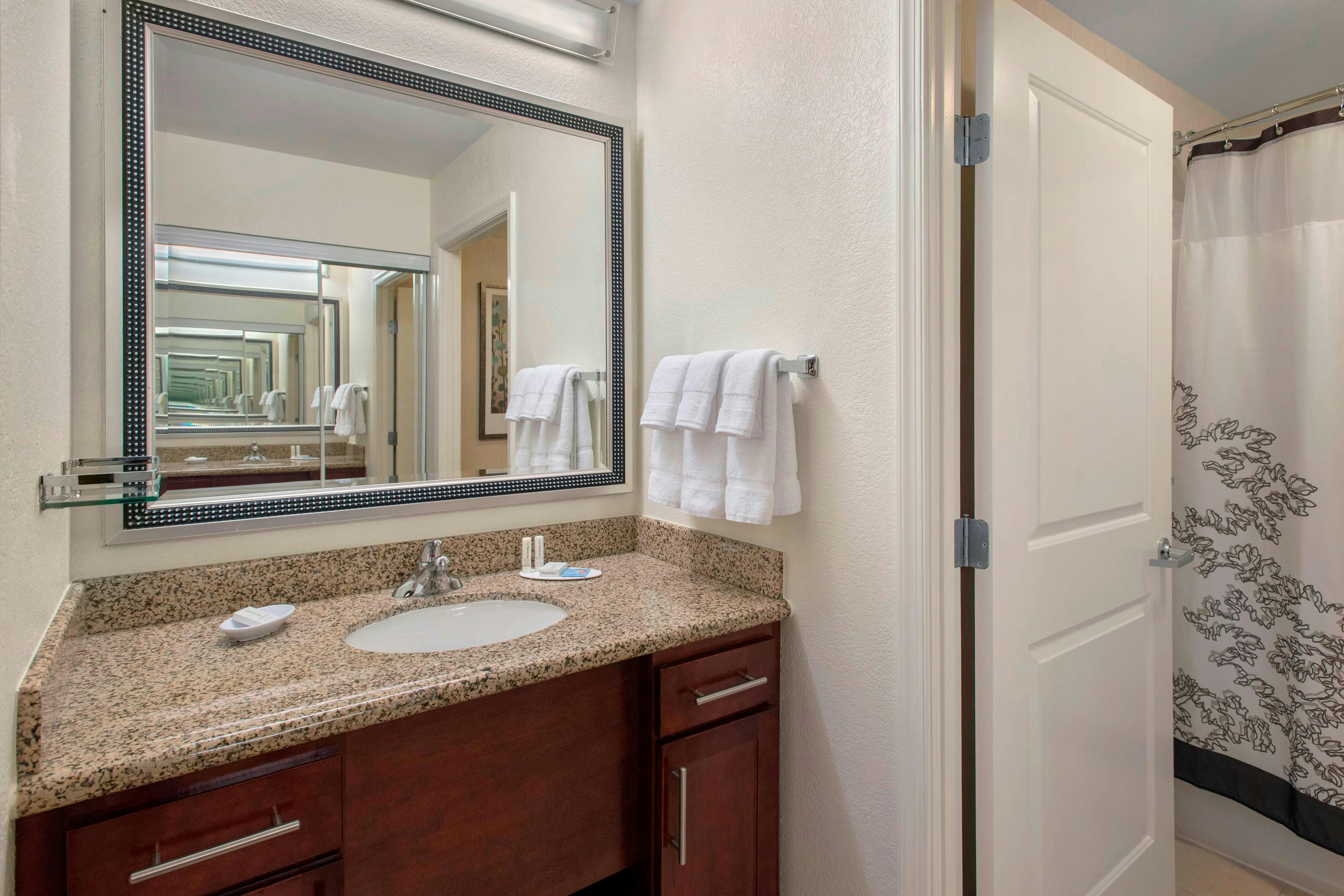 Residence Inn by Marriott Alexandria Old Town South at Carlyle