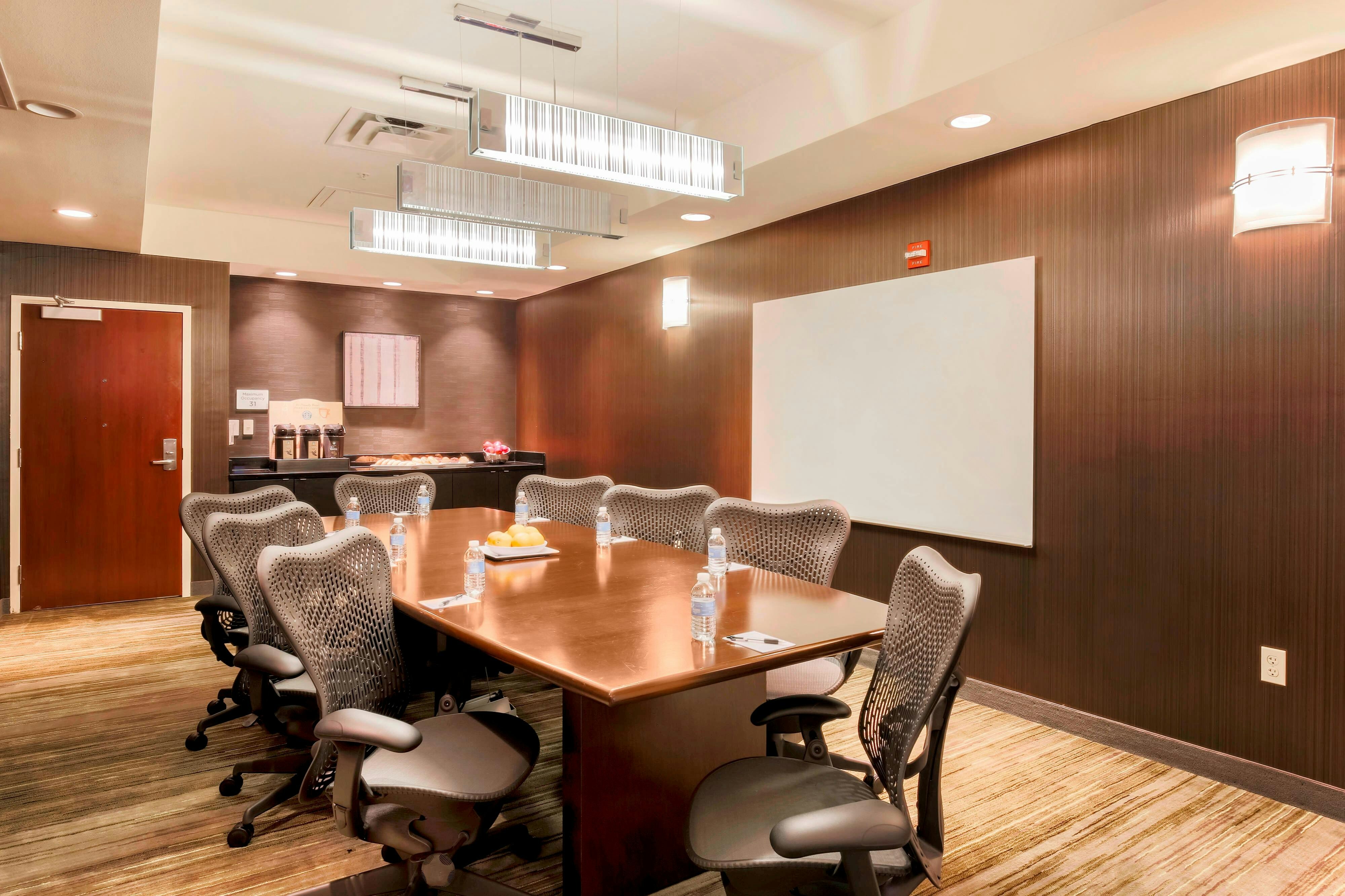 Courtyard by Marriott Dallas Arlington South