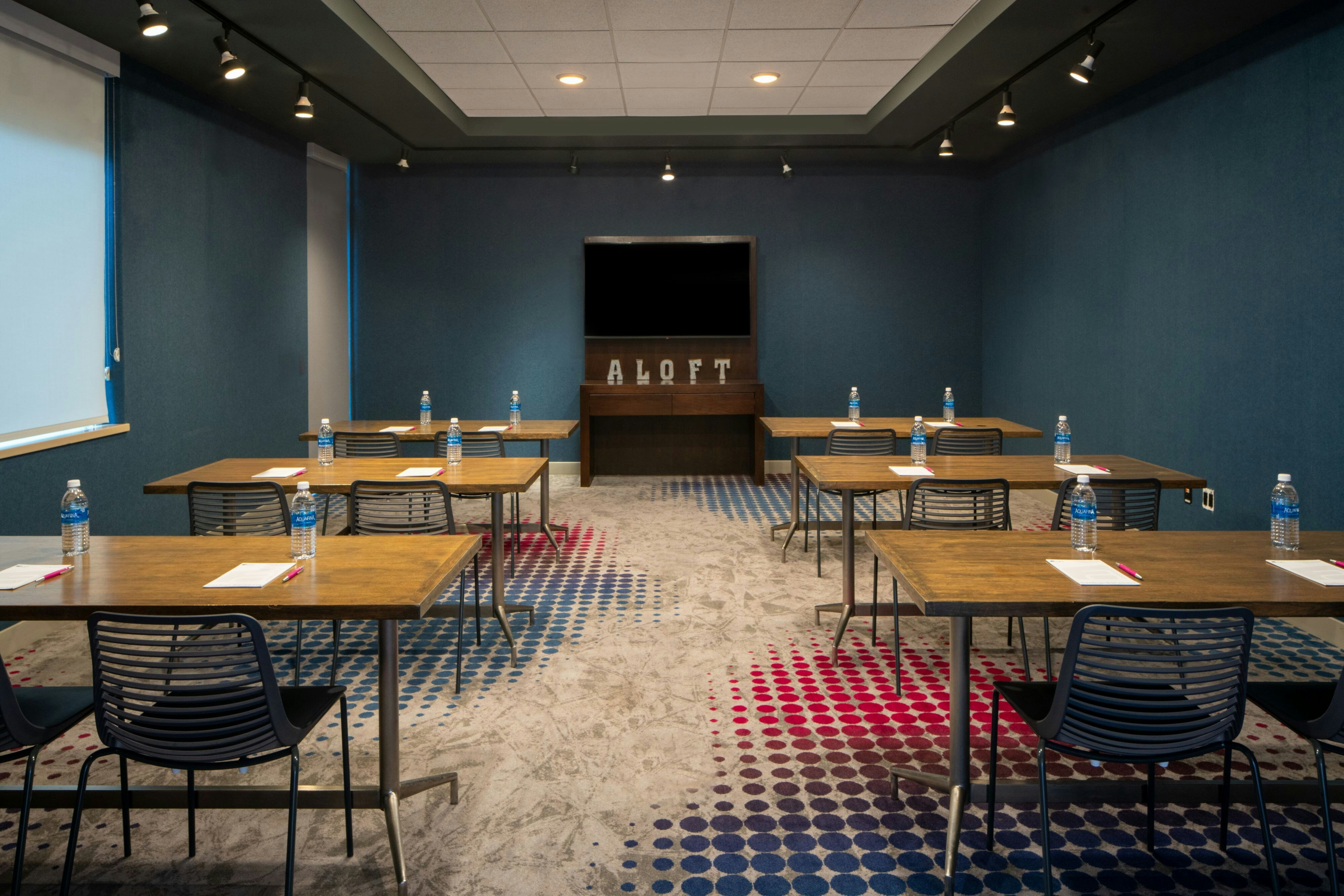 Aloft Green Bay