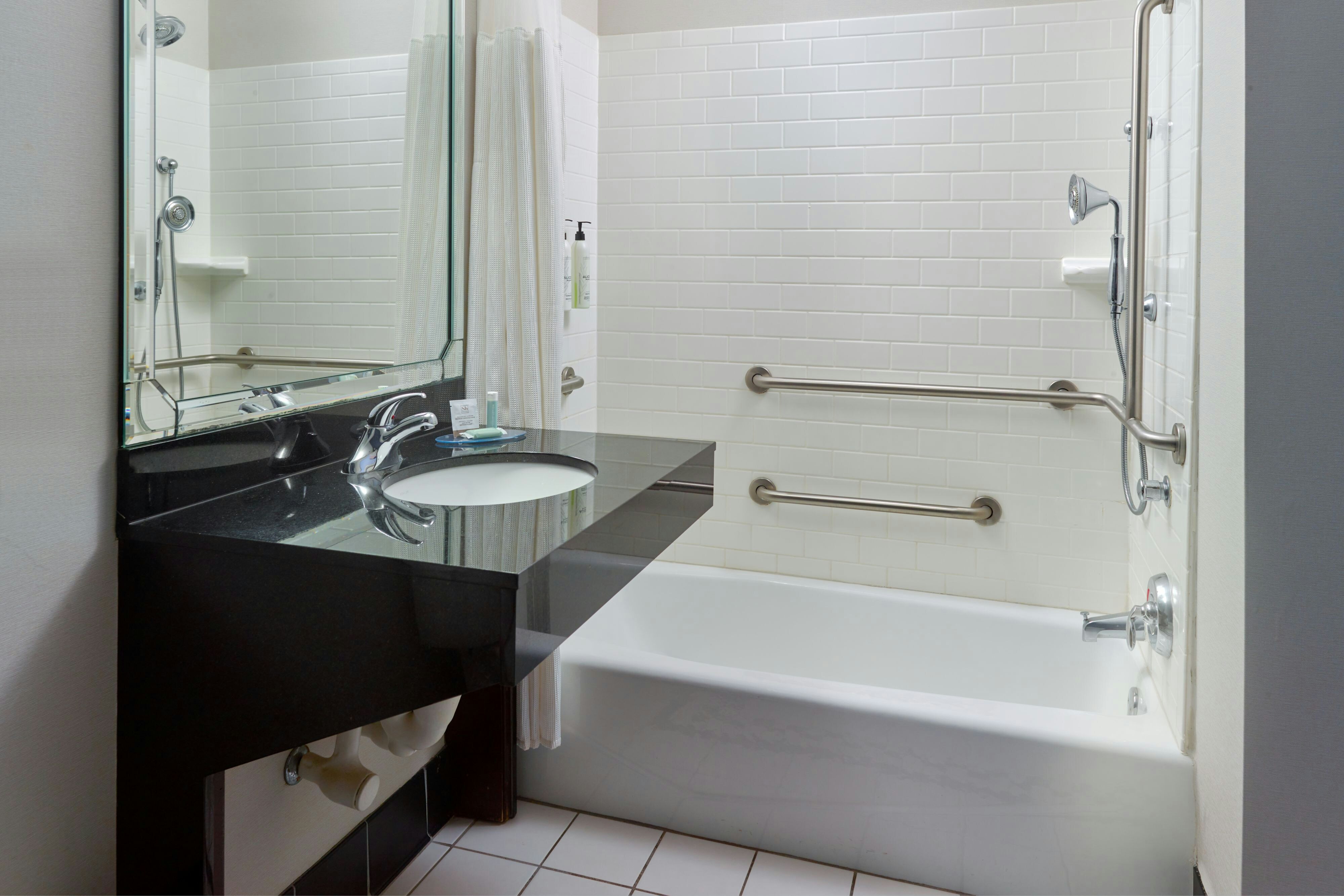 Fairfield by Marriott Inn & Suites Commerce