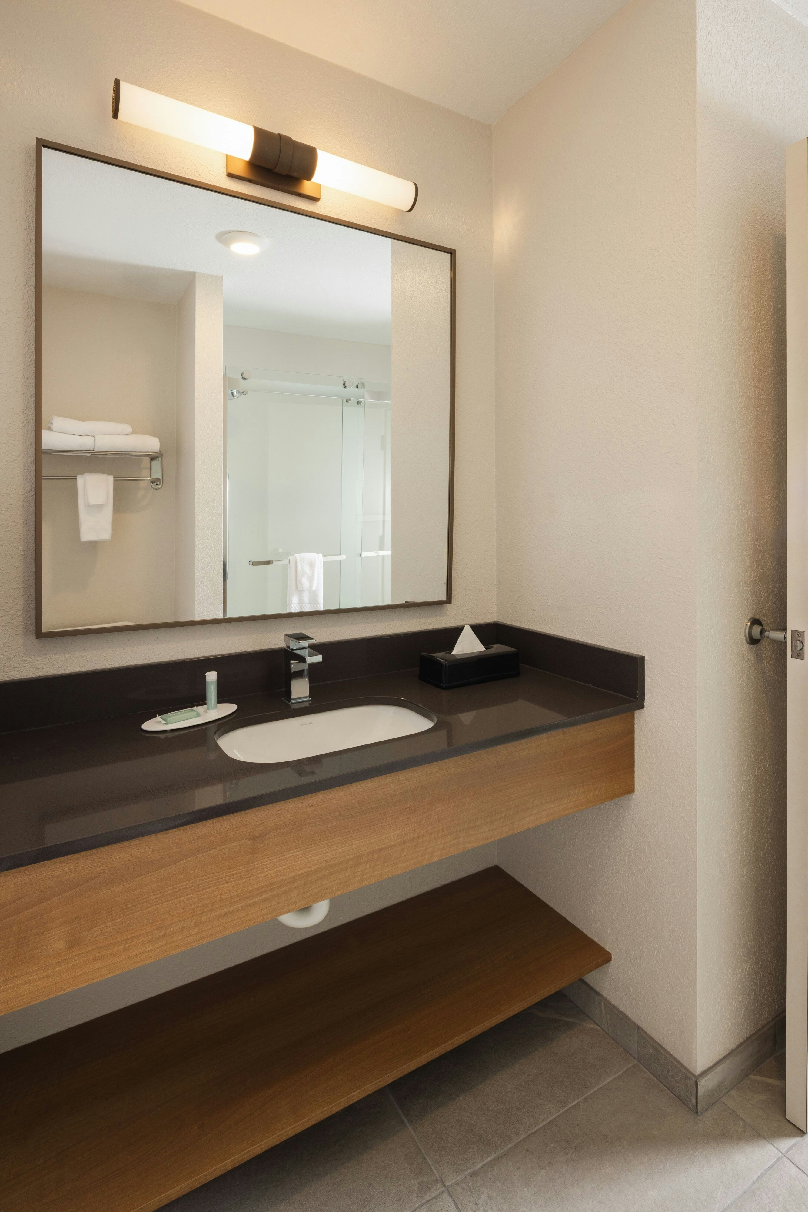 Fairfield by Marriott Inn & Suites Fort Wayne