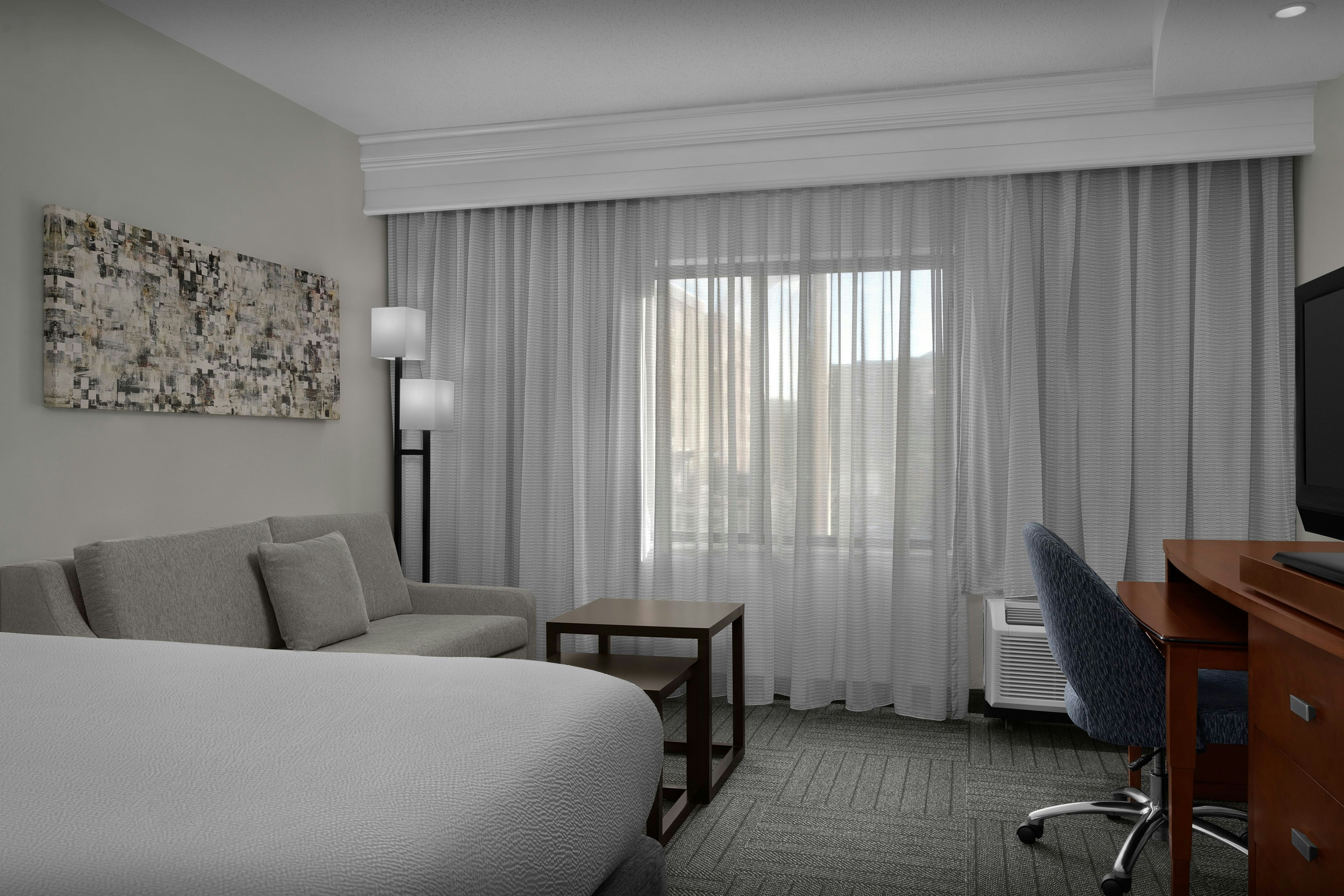 Courtyard by Marriott Greensboro Airport