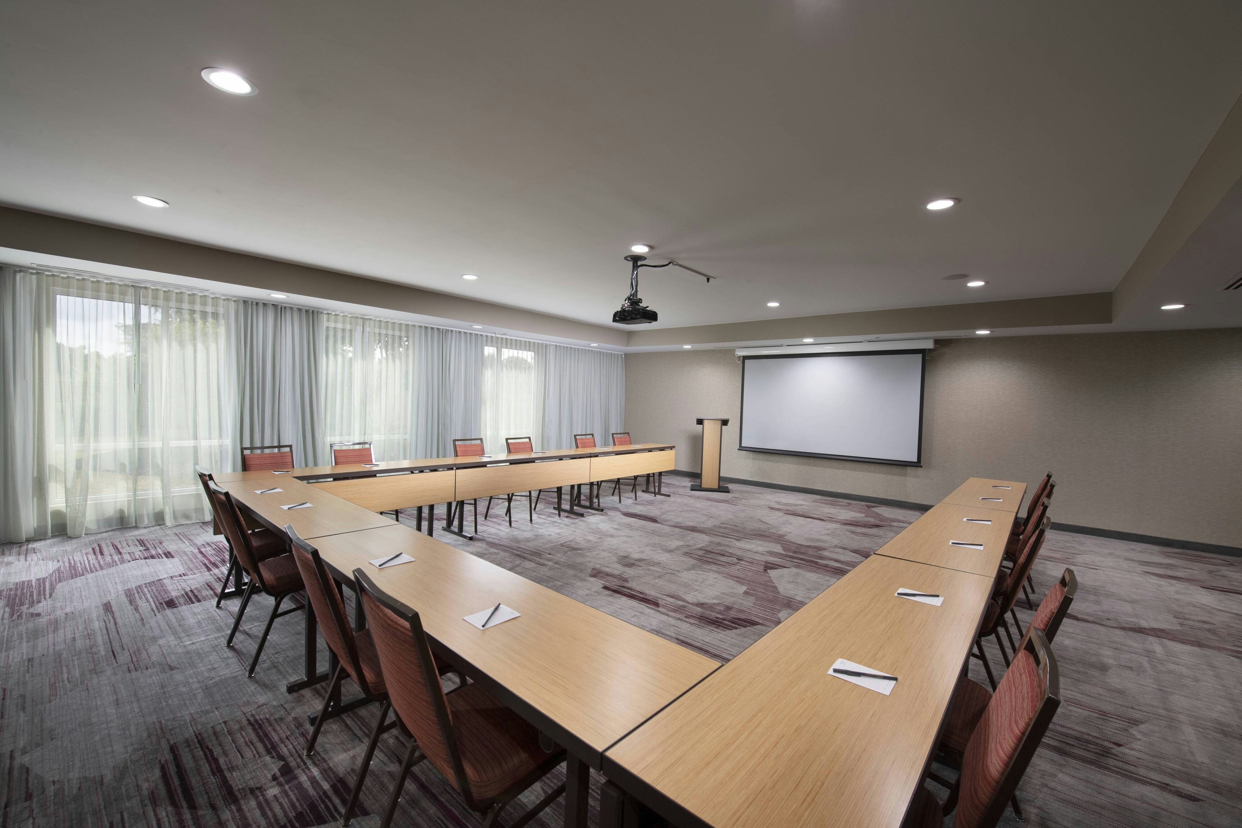 Courtyard by Marriott Atlanta McDonough