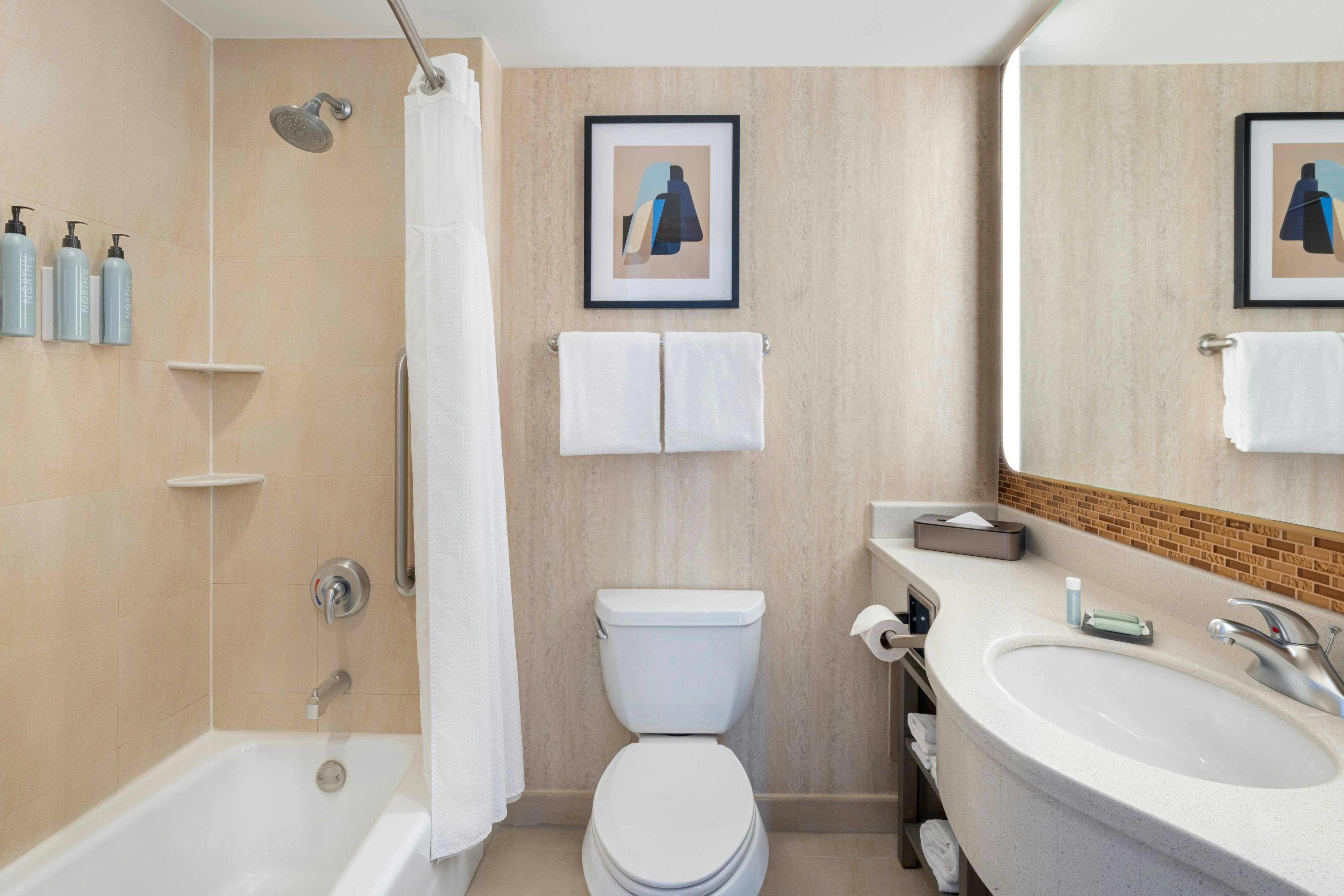Courtyard by Marriott New York Manhattan/SoHo