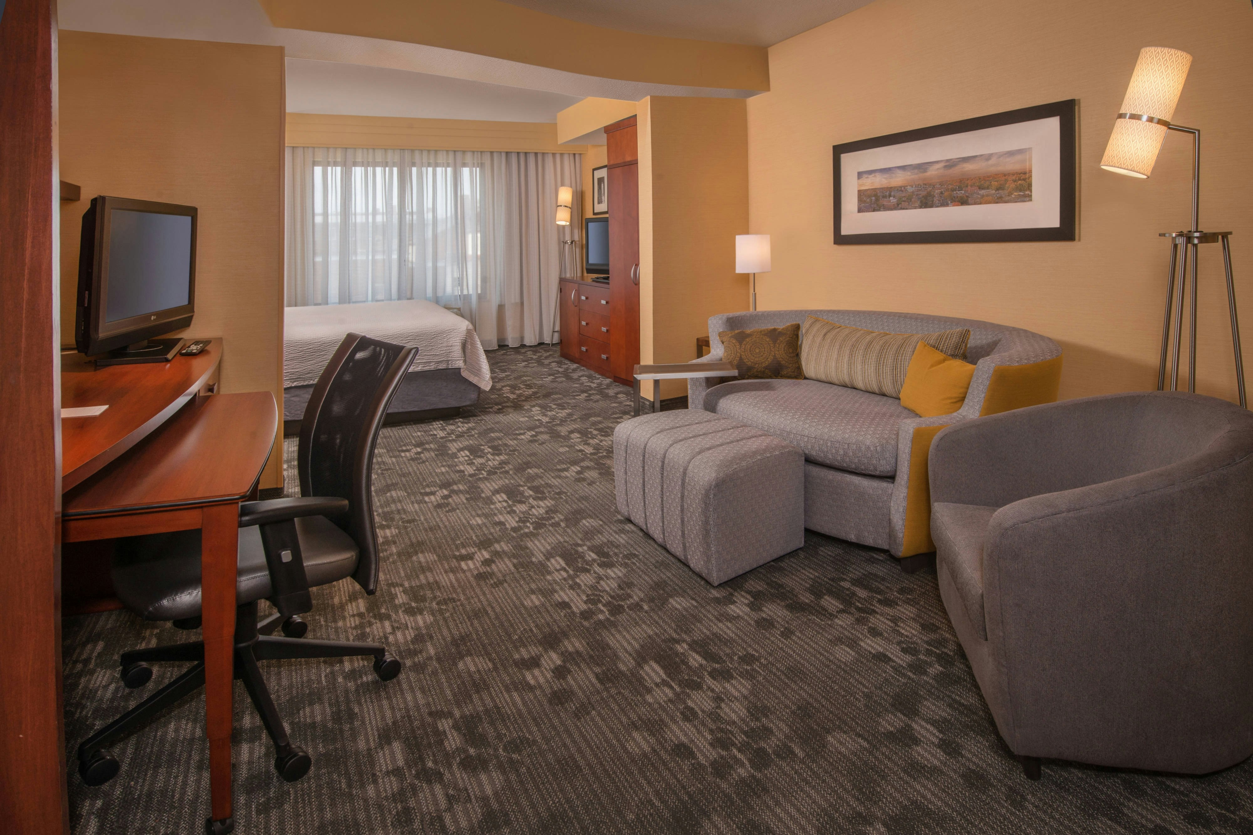 Courtyard by Marriott Fredericksburg Historic District