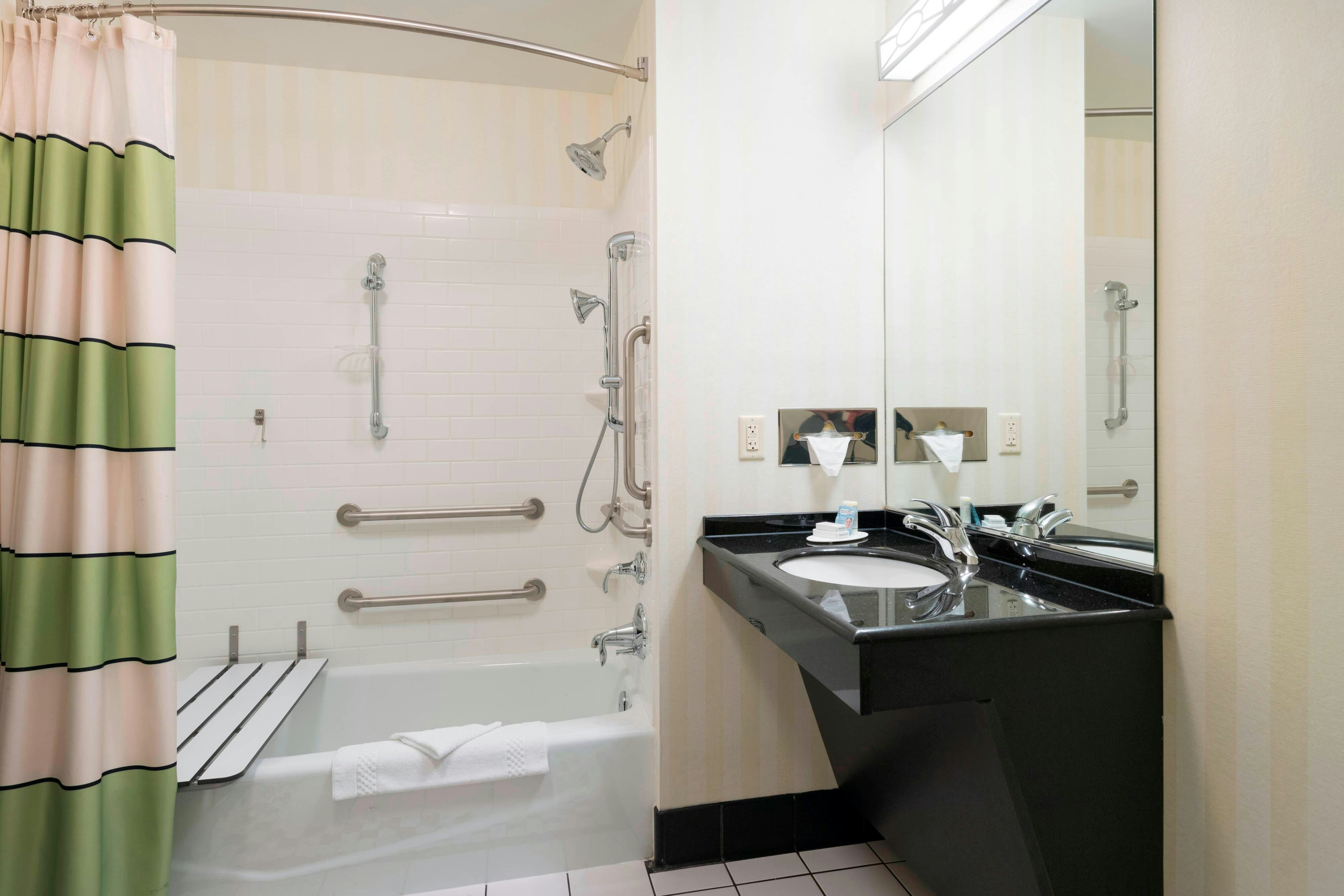 Fairfield by Marriott Inn & Suites Huntingdon Route 22/Raystown Lake