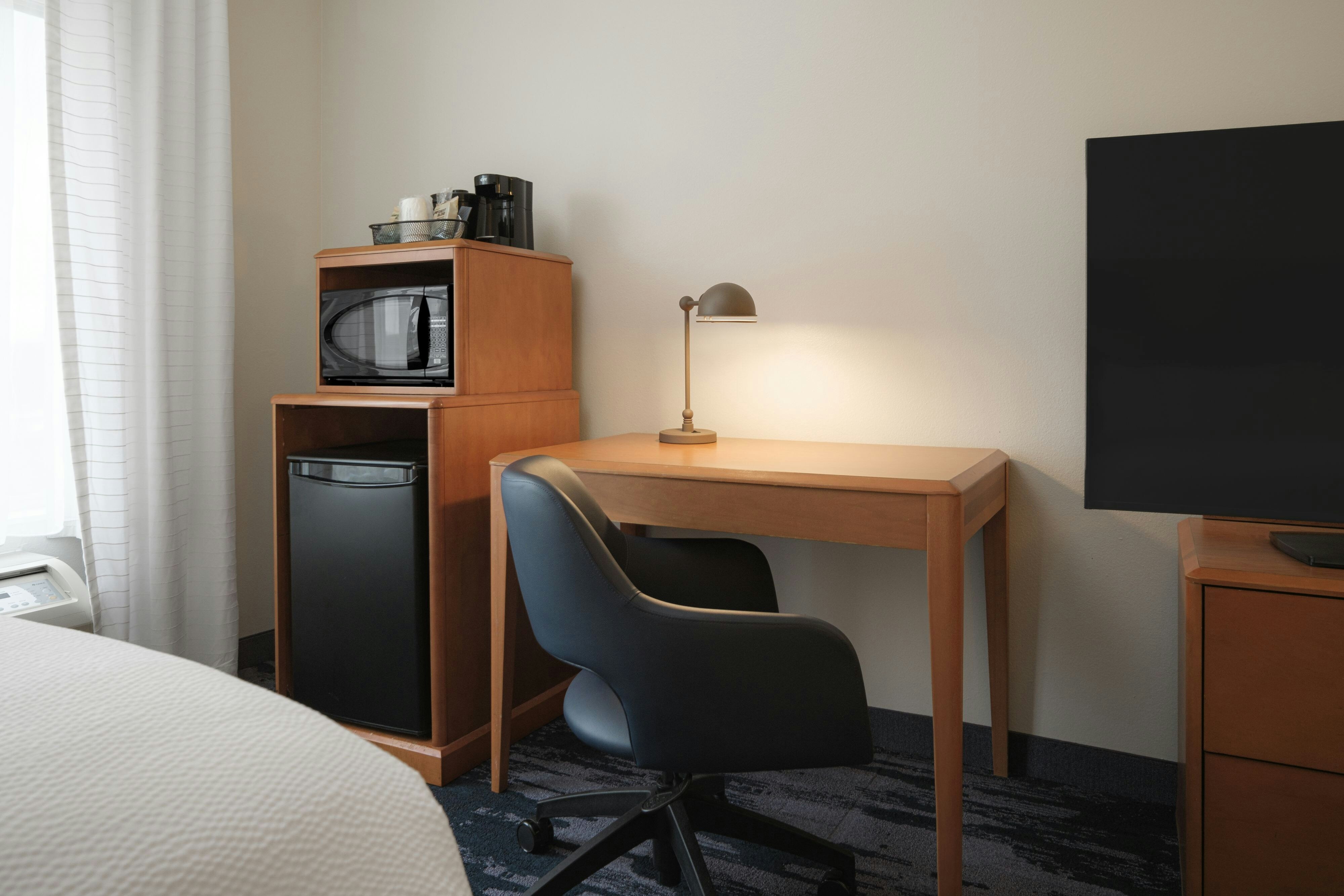 Fairfield by Marriott Inn & Suites Louisville East
