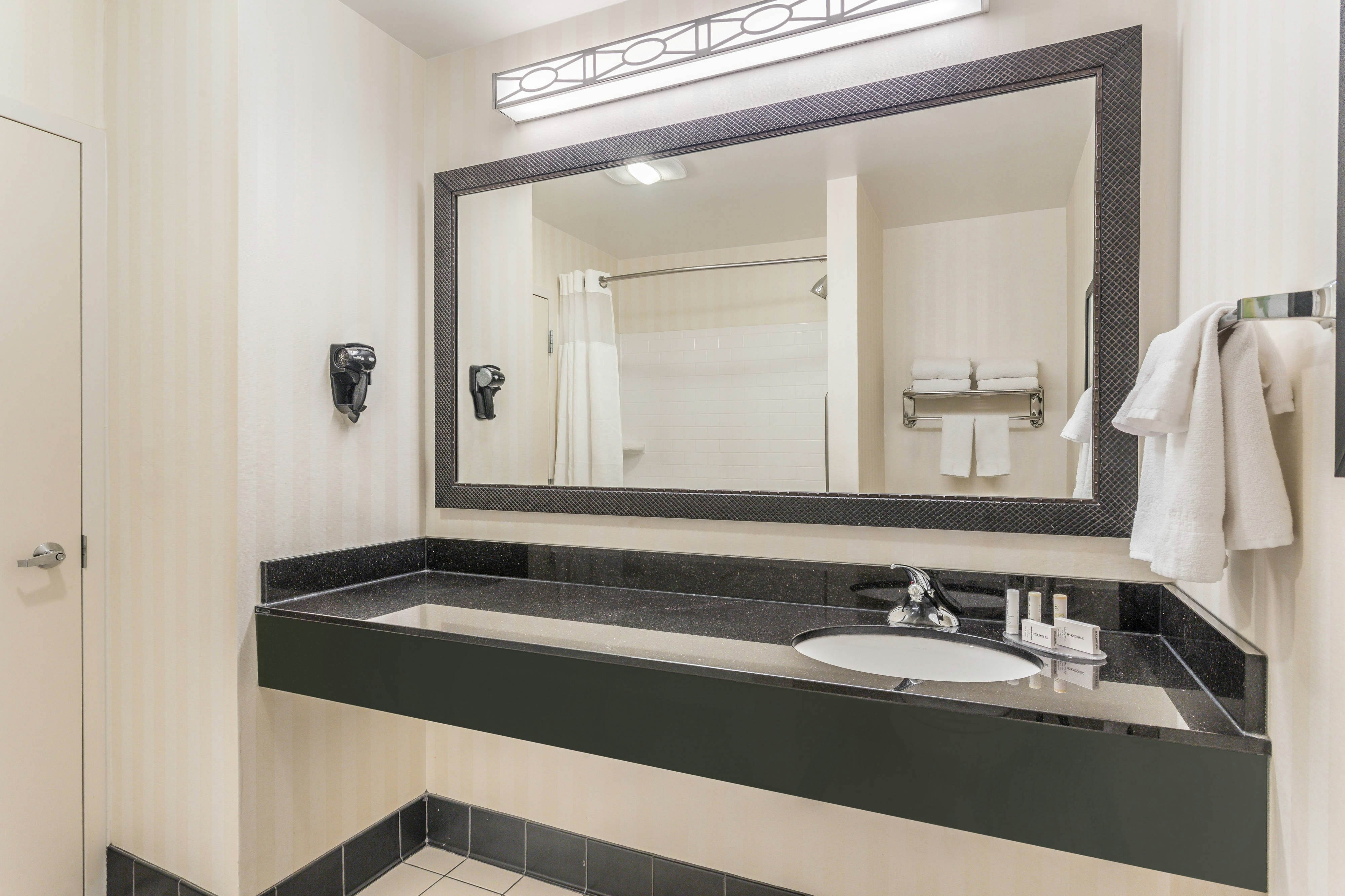 Fairfield by Marriott Inn & Suites Madison East
