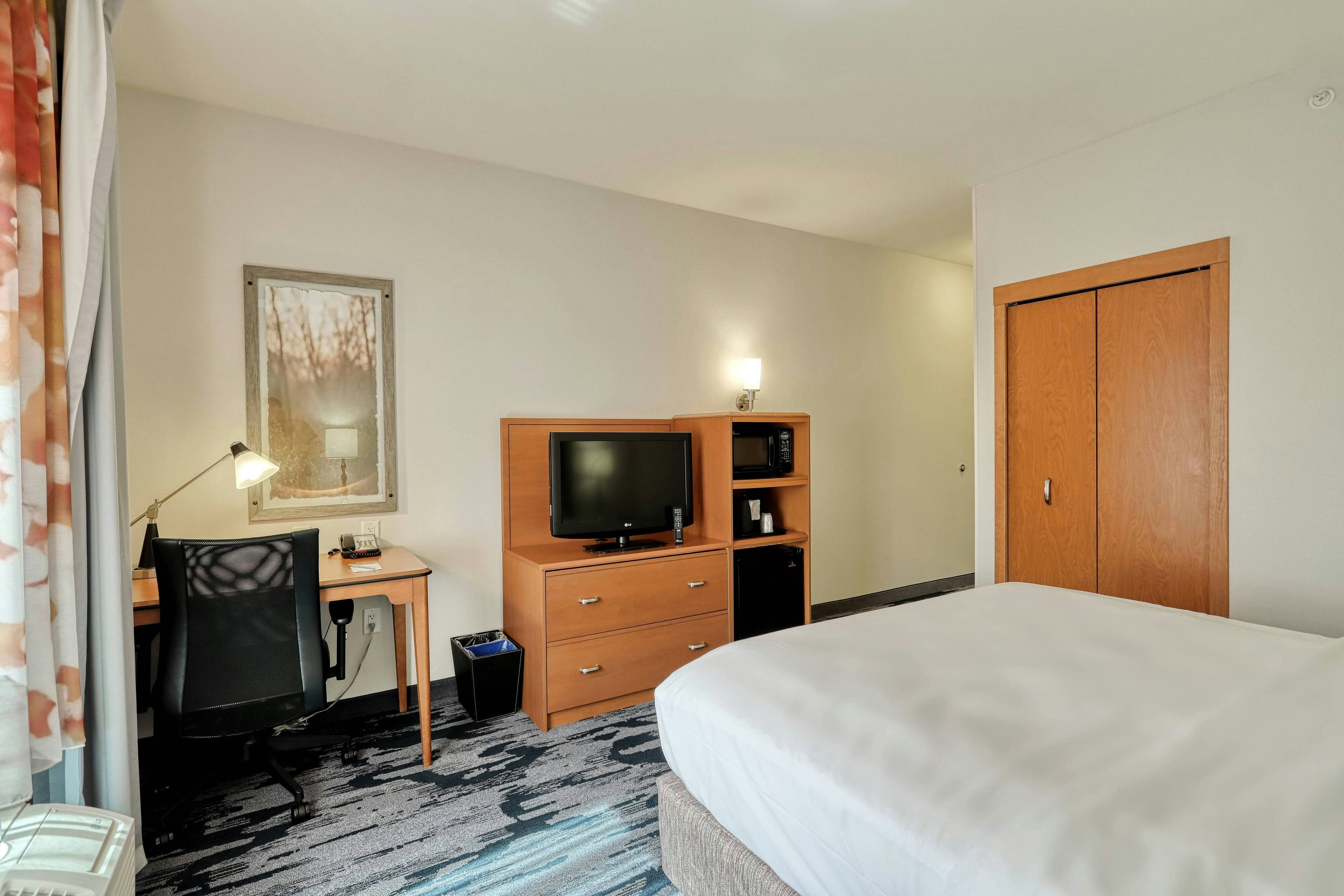 Fairfield by Marriott Inn & Suites Harrisburg West
