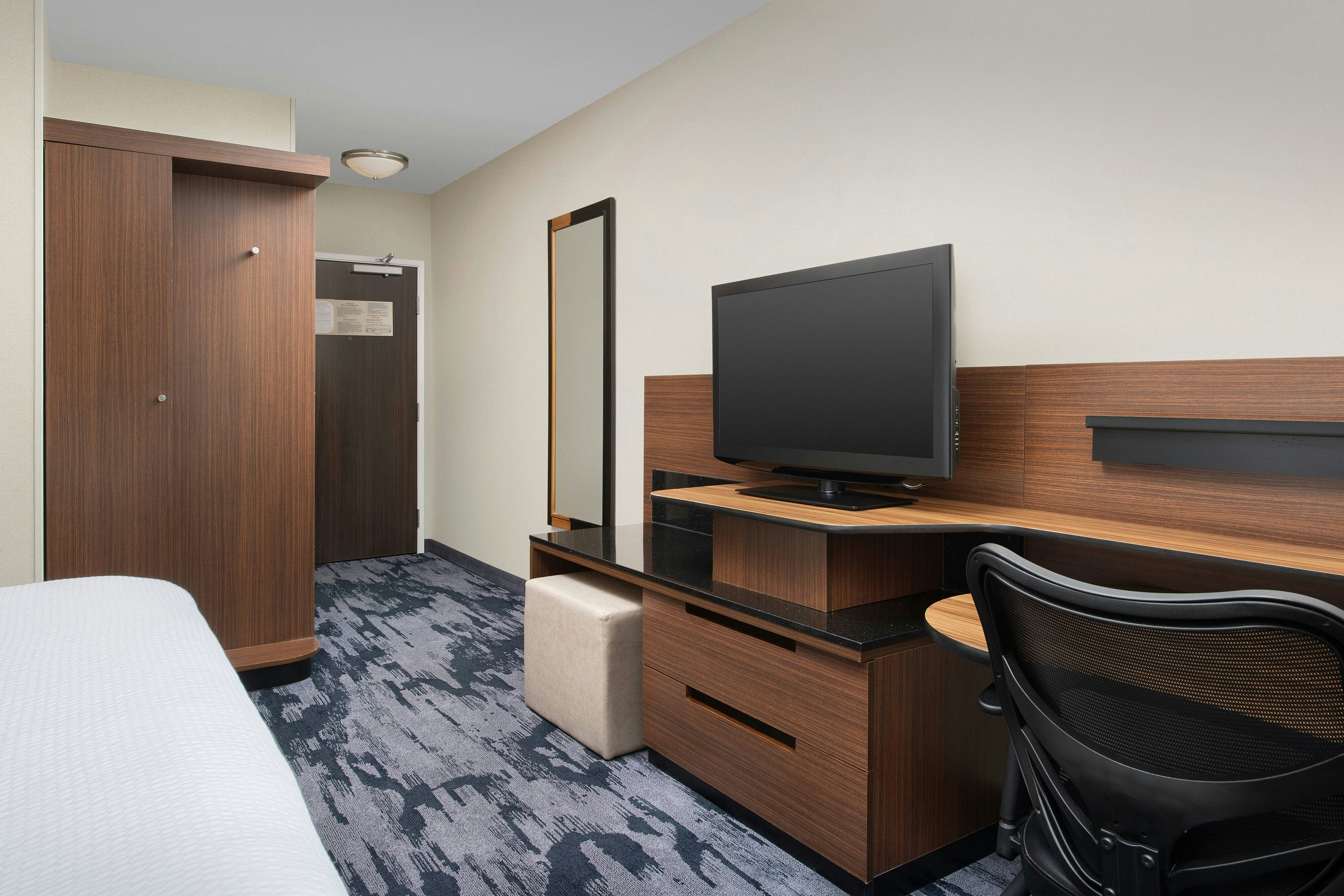 Fairfield by Marriott Inn & Suites Baltimore BWI Airport