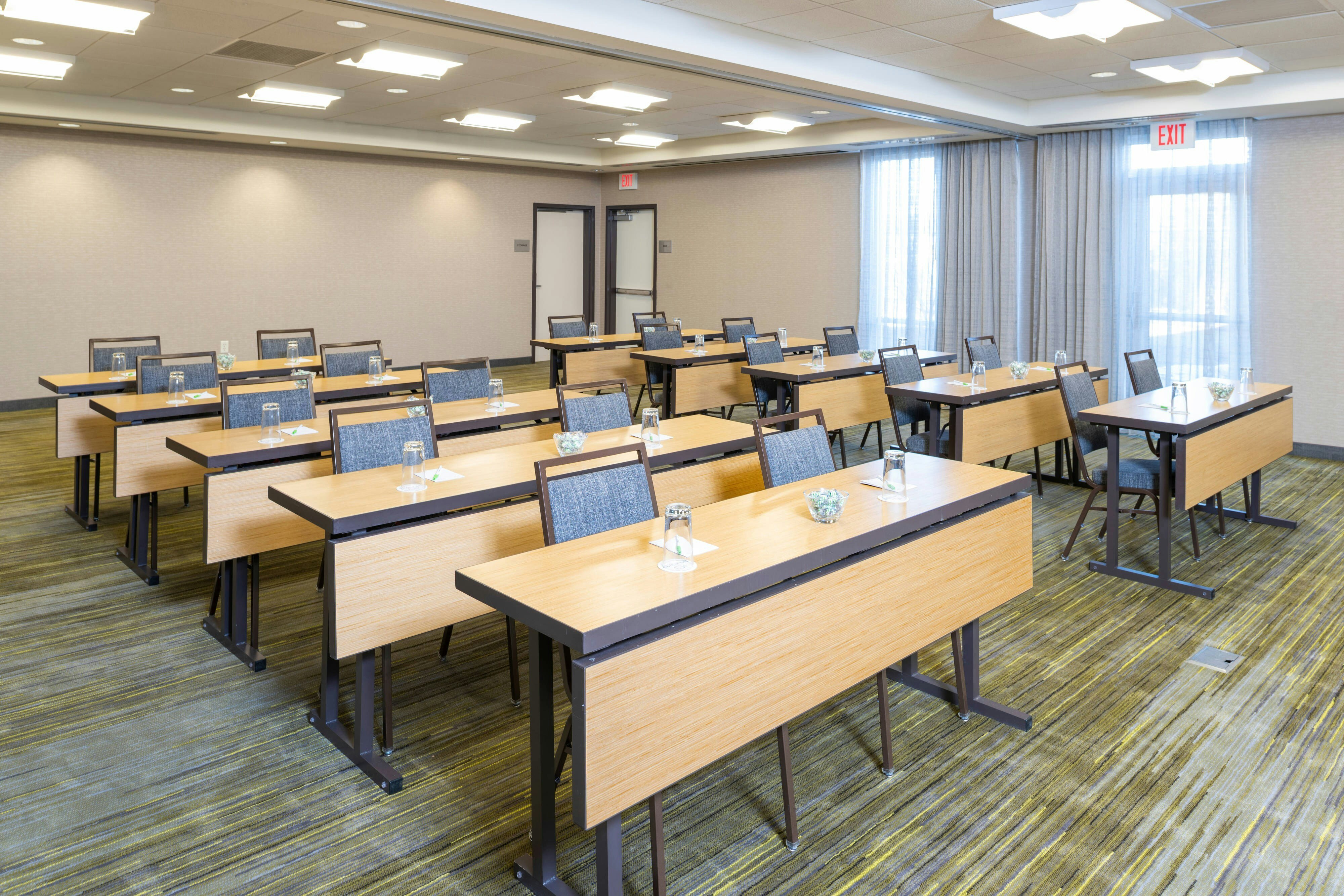 Courtyard by Marriott Milwaukee Airport