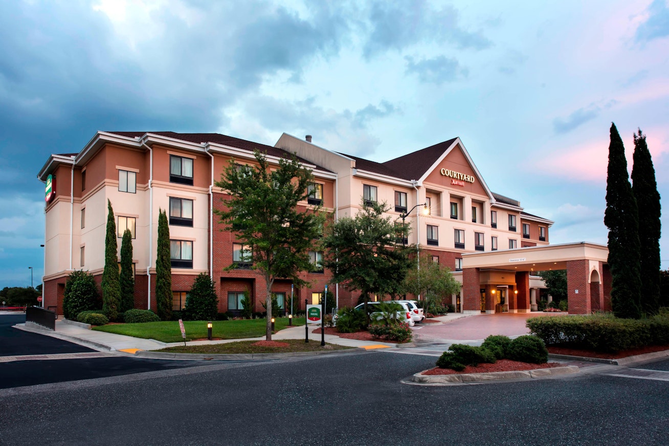 Courtyard Jacksonville Northeast/Kendall