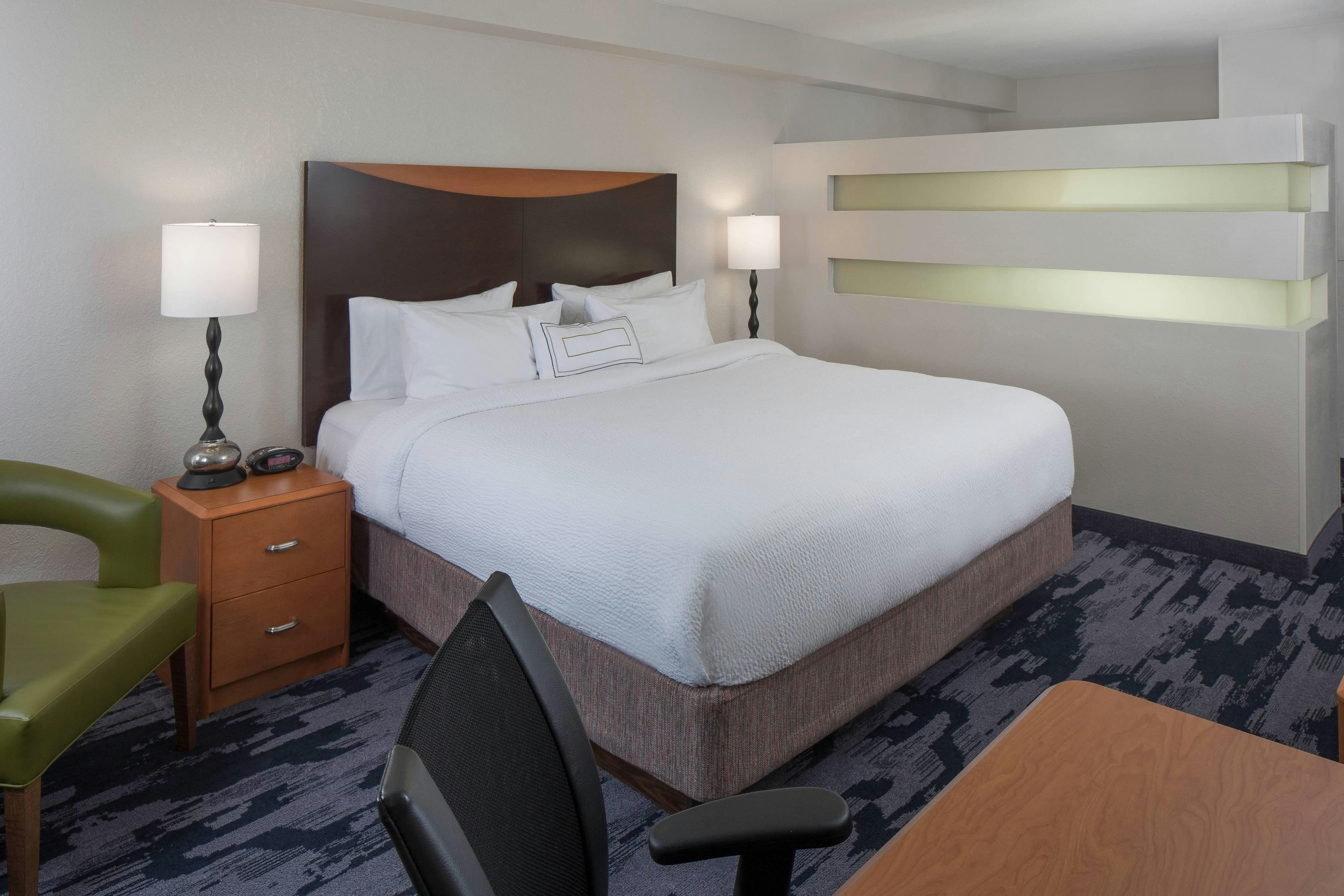 Fairfield by Marriott Inn & Suites Orlando Lake Buena Vista