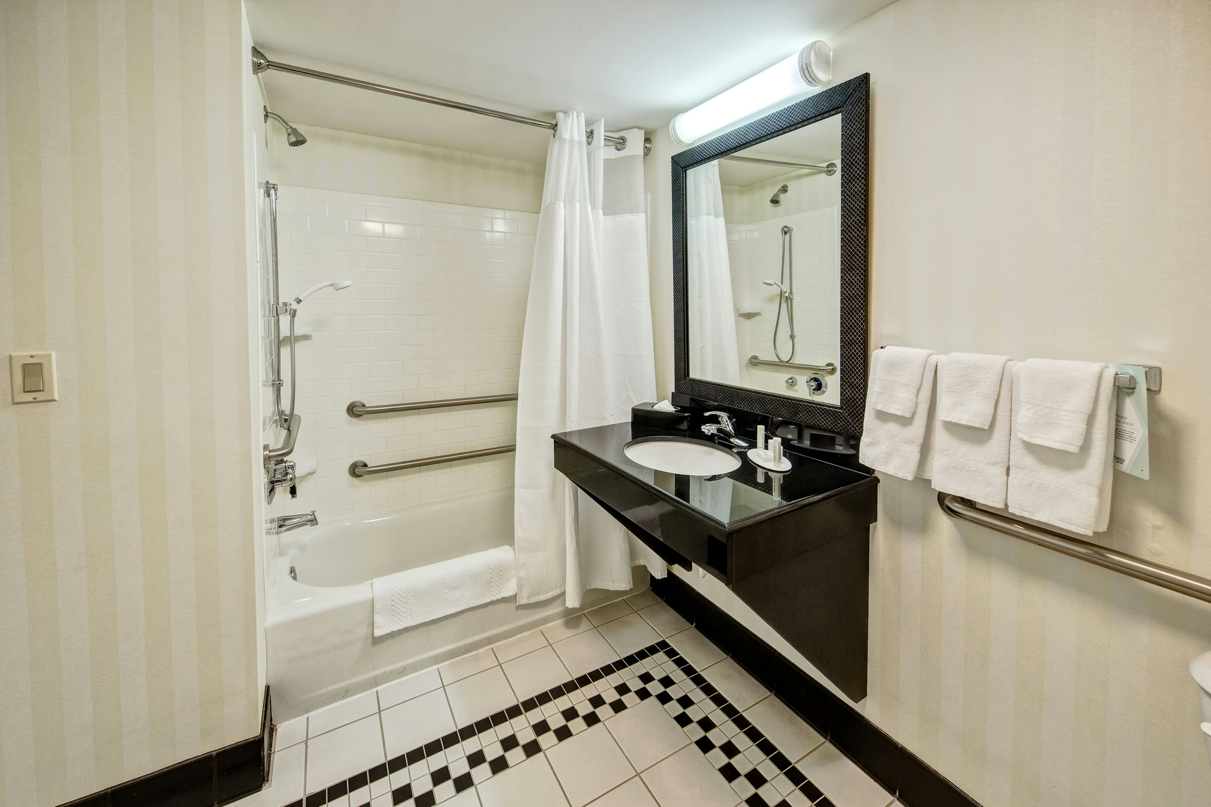 Fairfield by Marriott Inn & Suites Naples