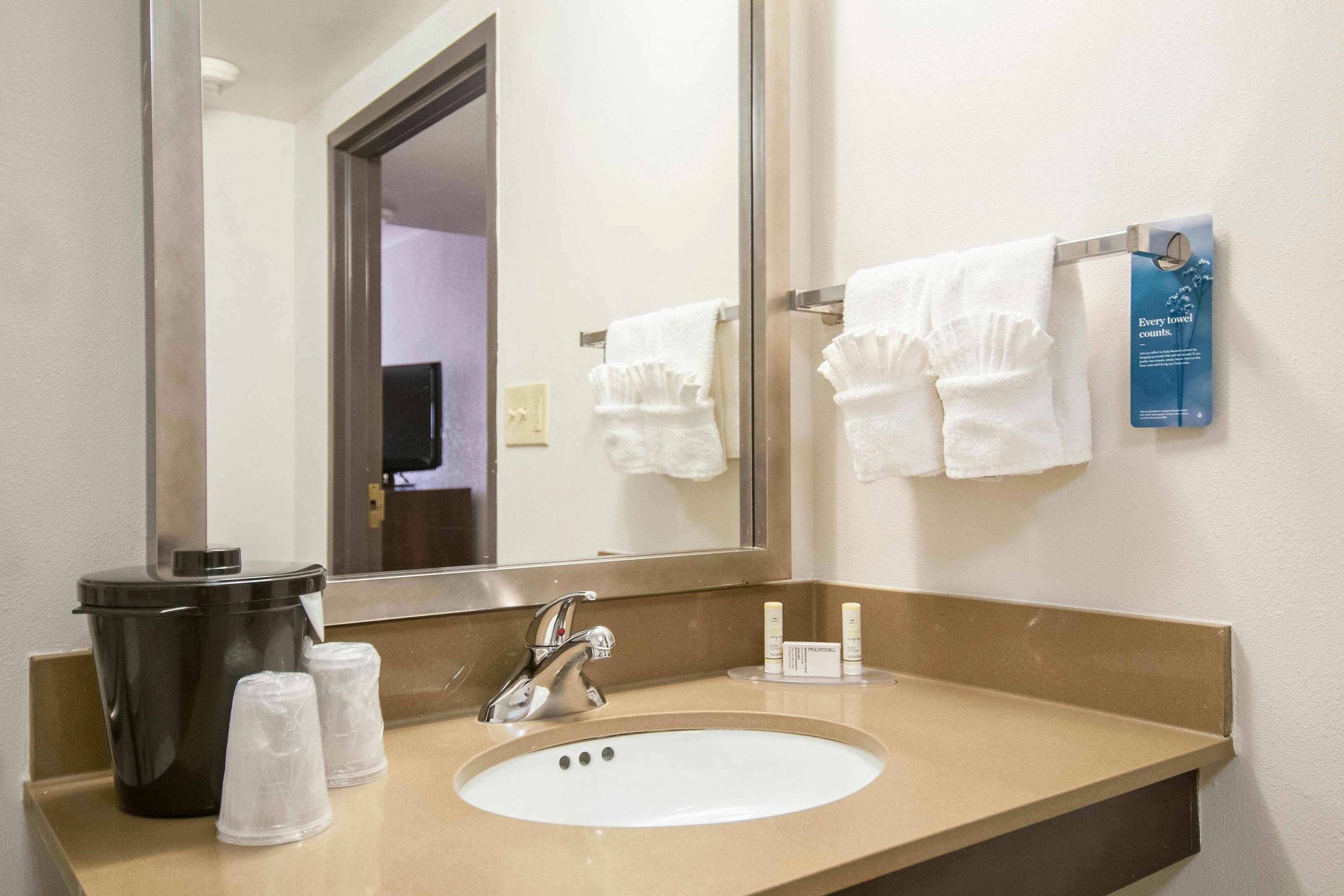 Fairfield by Marriott Inn & Suites Dallas DFW Airport South/Irving