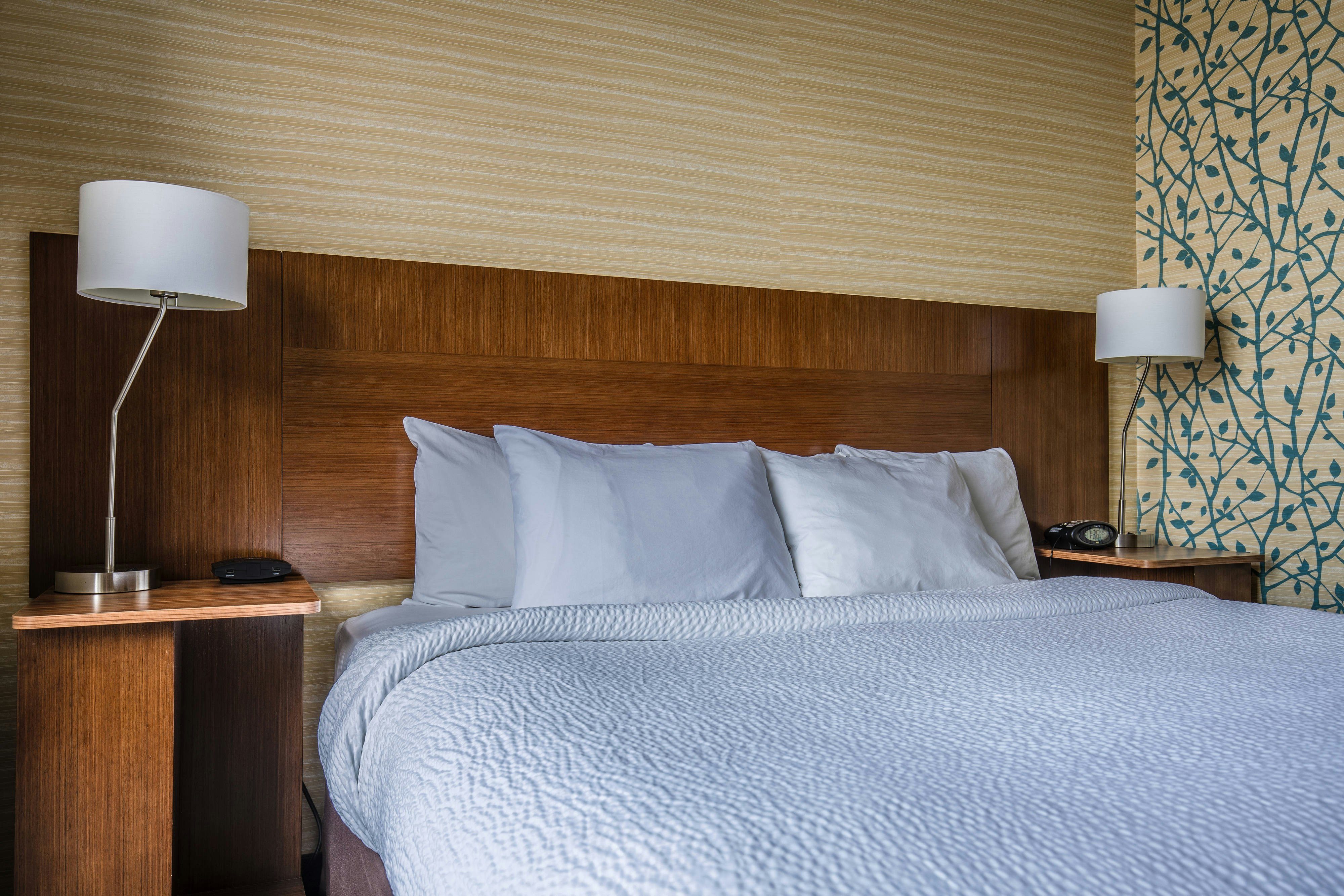 Fairfield by Marriott Inn & Suites Chicago Downtown/River North