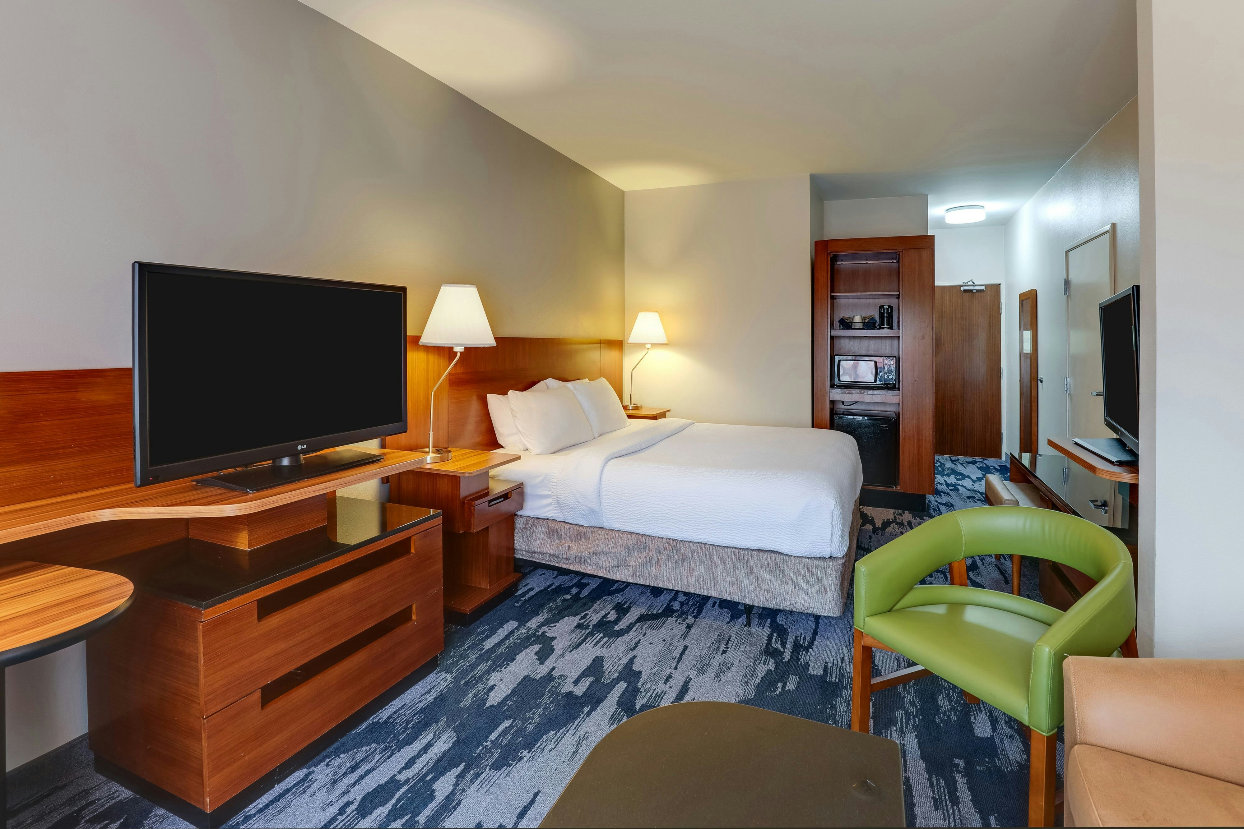 Fairfield by Marriott Inn & Suites Fort Worth I-30 West Near NAS JRB
