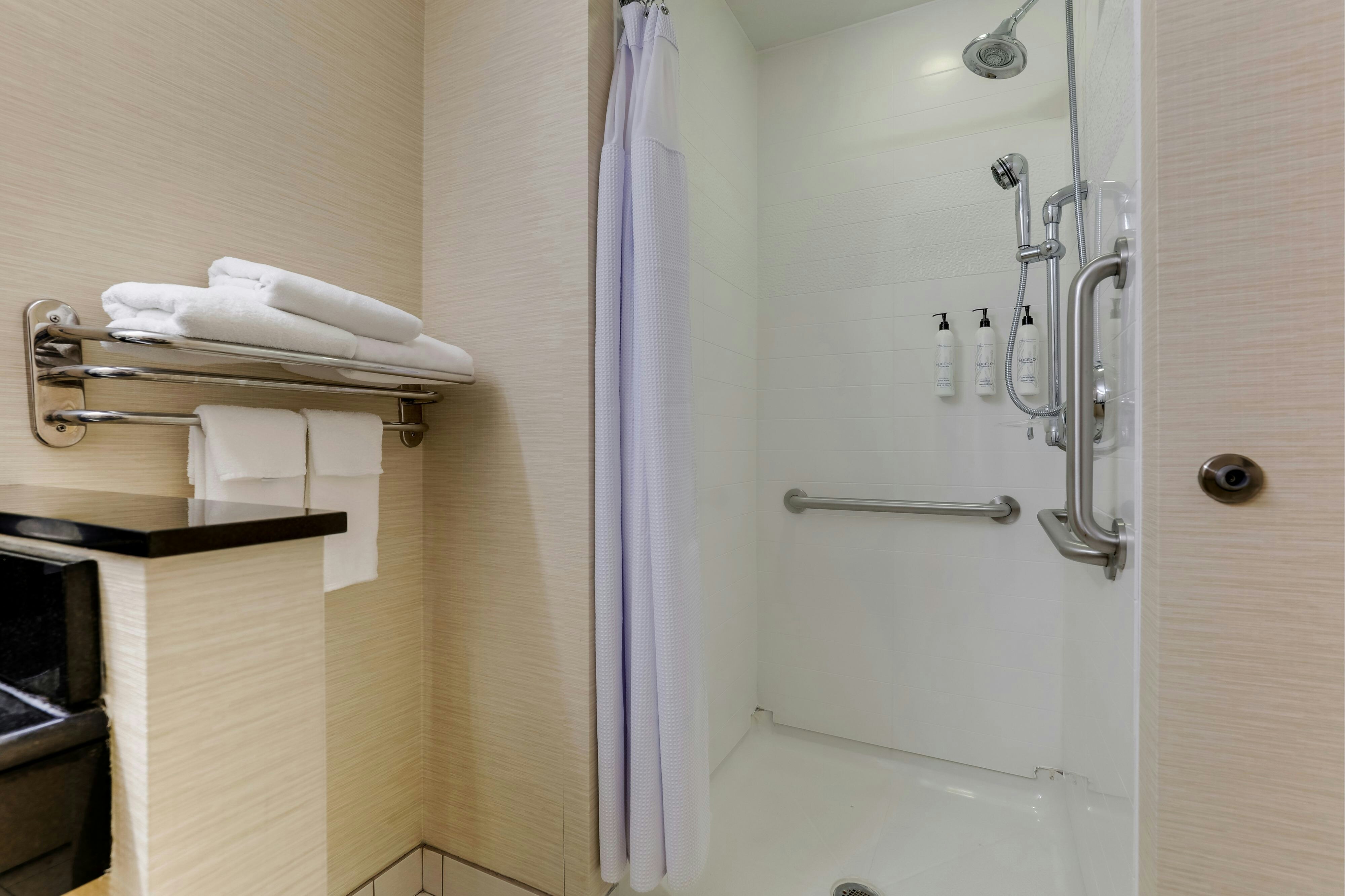 Fairfield by Marriott Inn & Suites Hutchinson