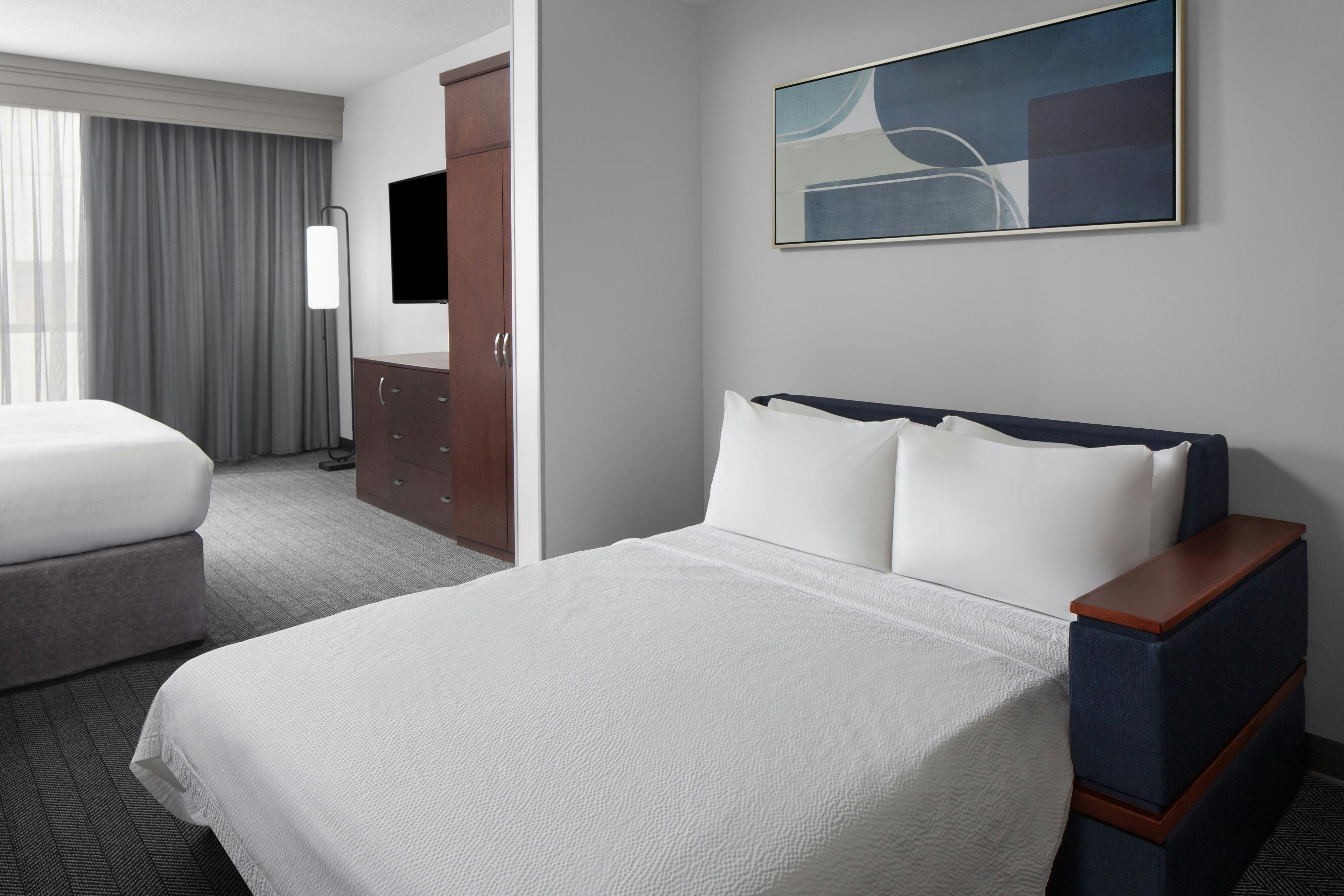 Courtyard by Marriott Cleveland University Circle