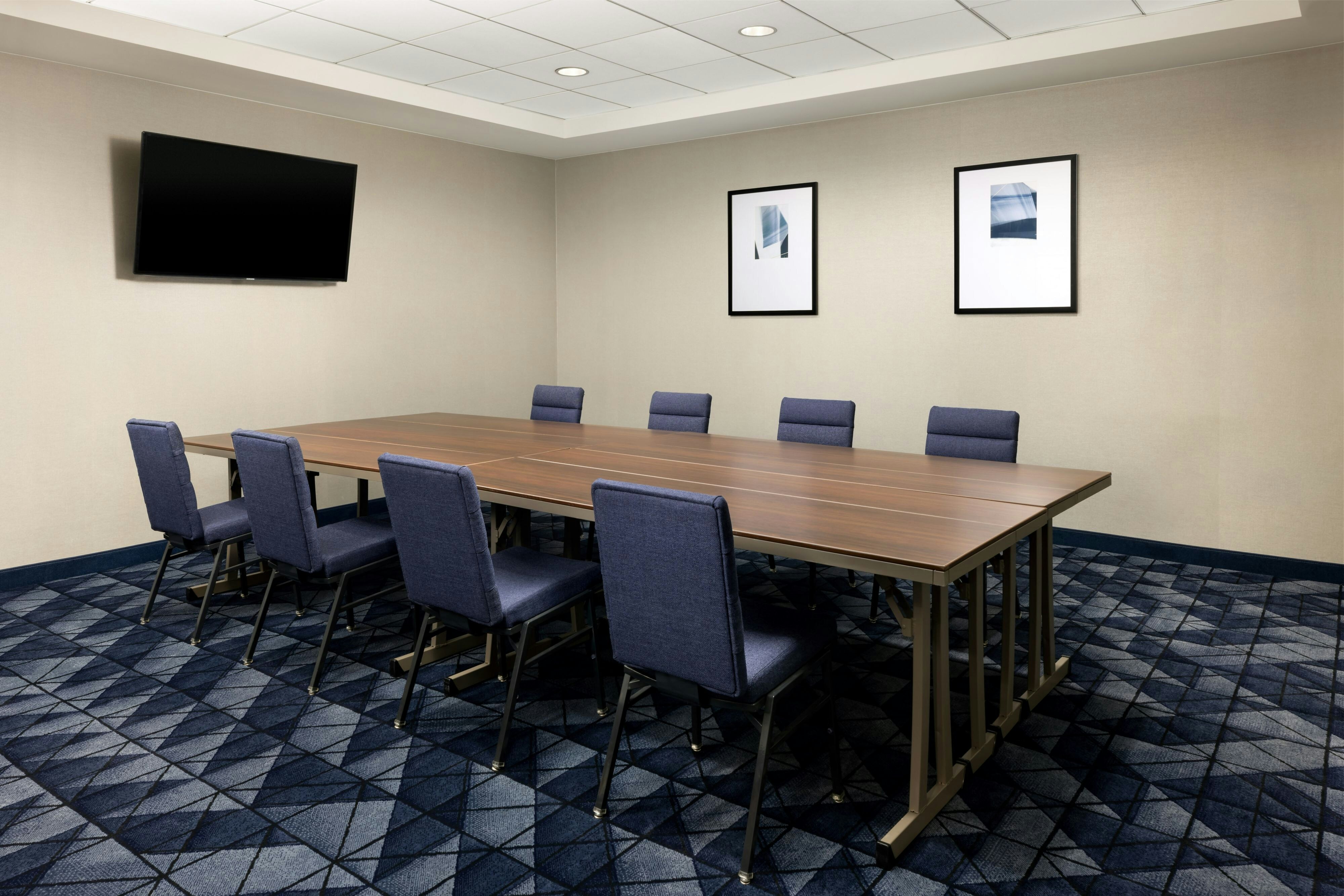 Courtyard by Marriott Los Angeles Woodland Hills
