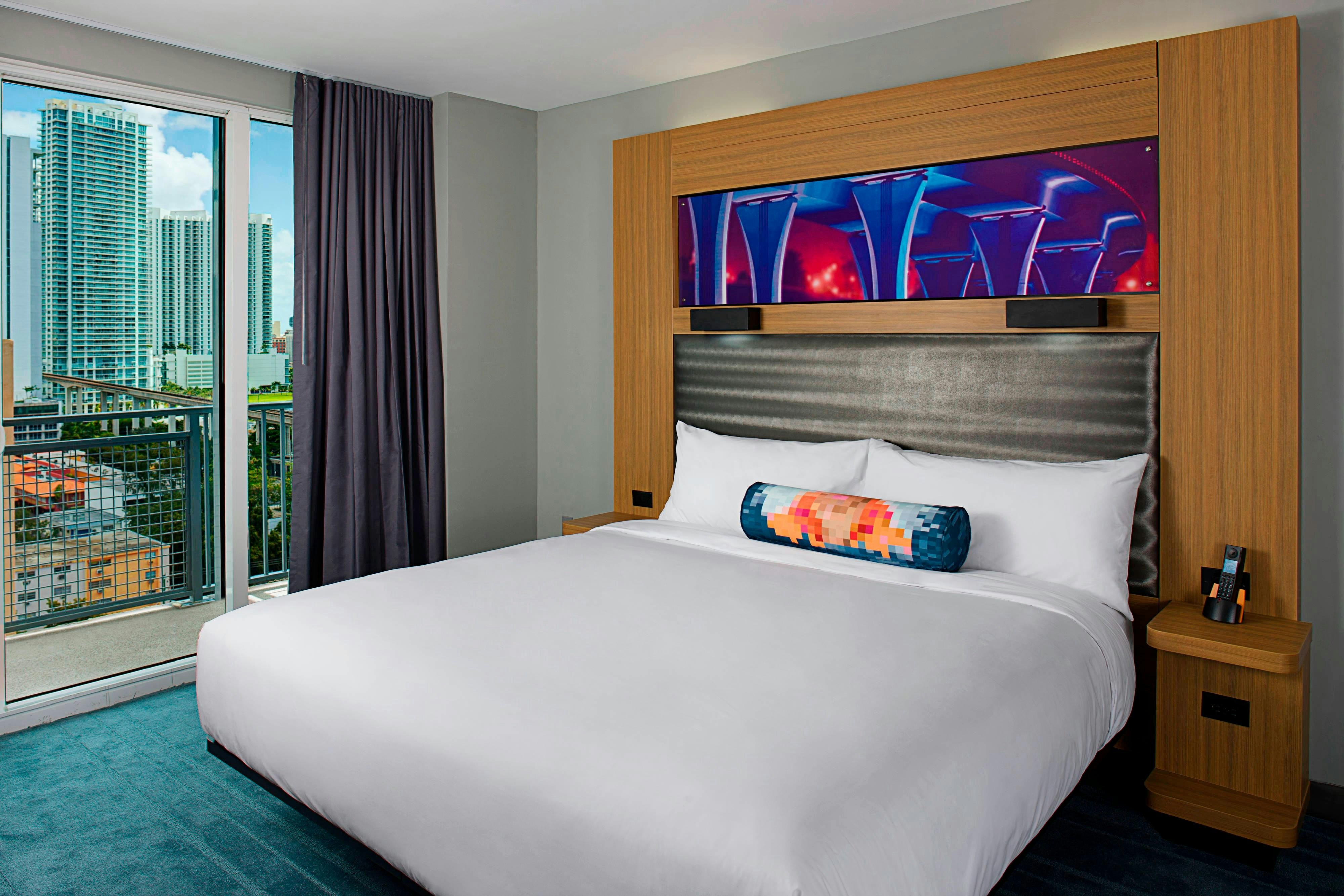 Aloft Miami – Brickell