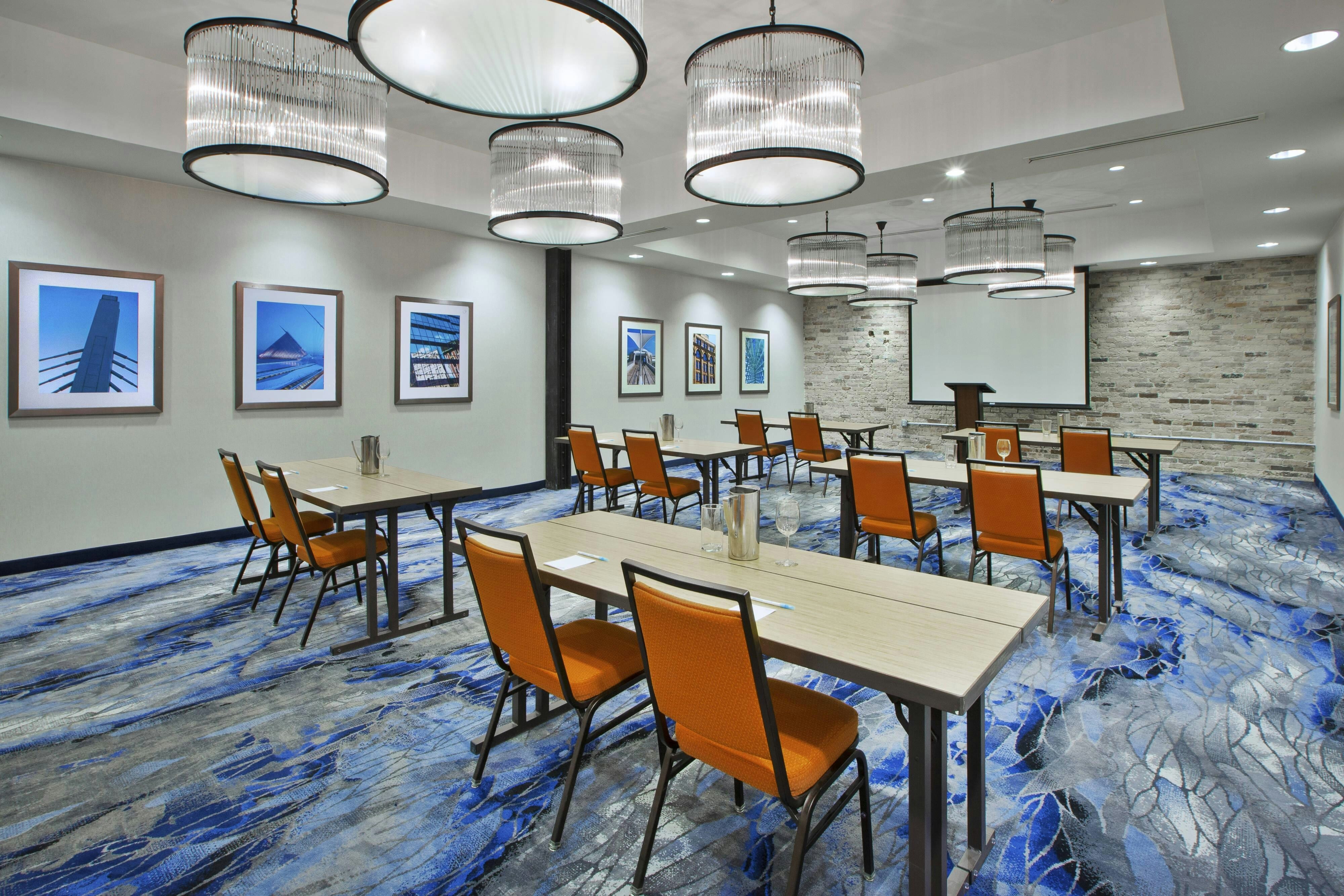 Fairfield by Marriott Inn & Suites Milwaukee Downtown
