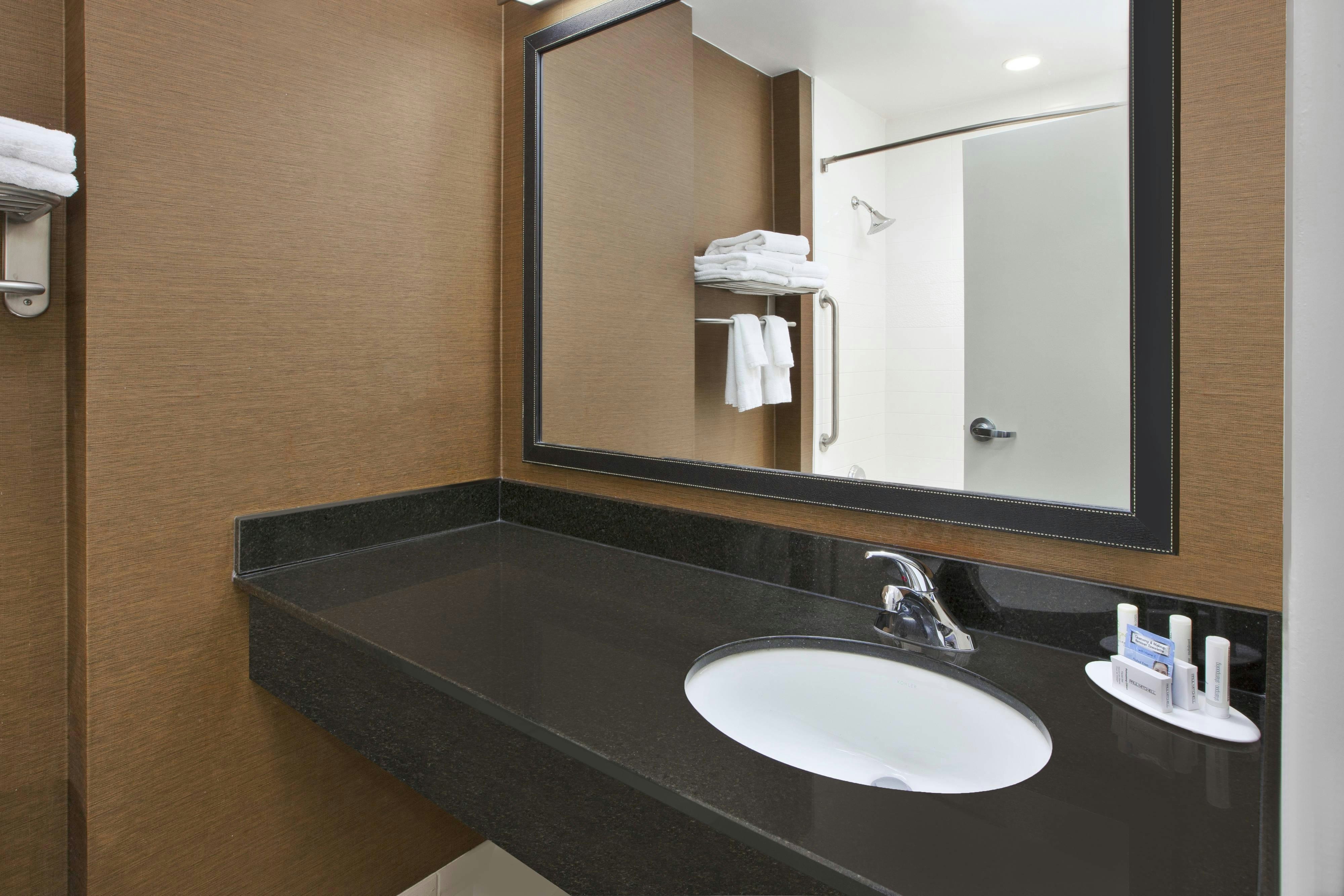 Fairfield by Marriott Inn & Suites Milwaukee Downtown