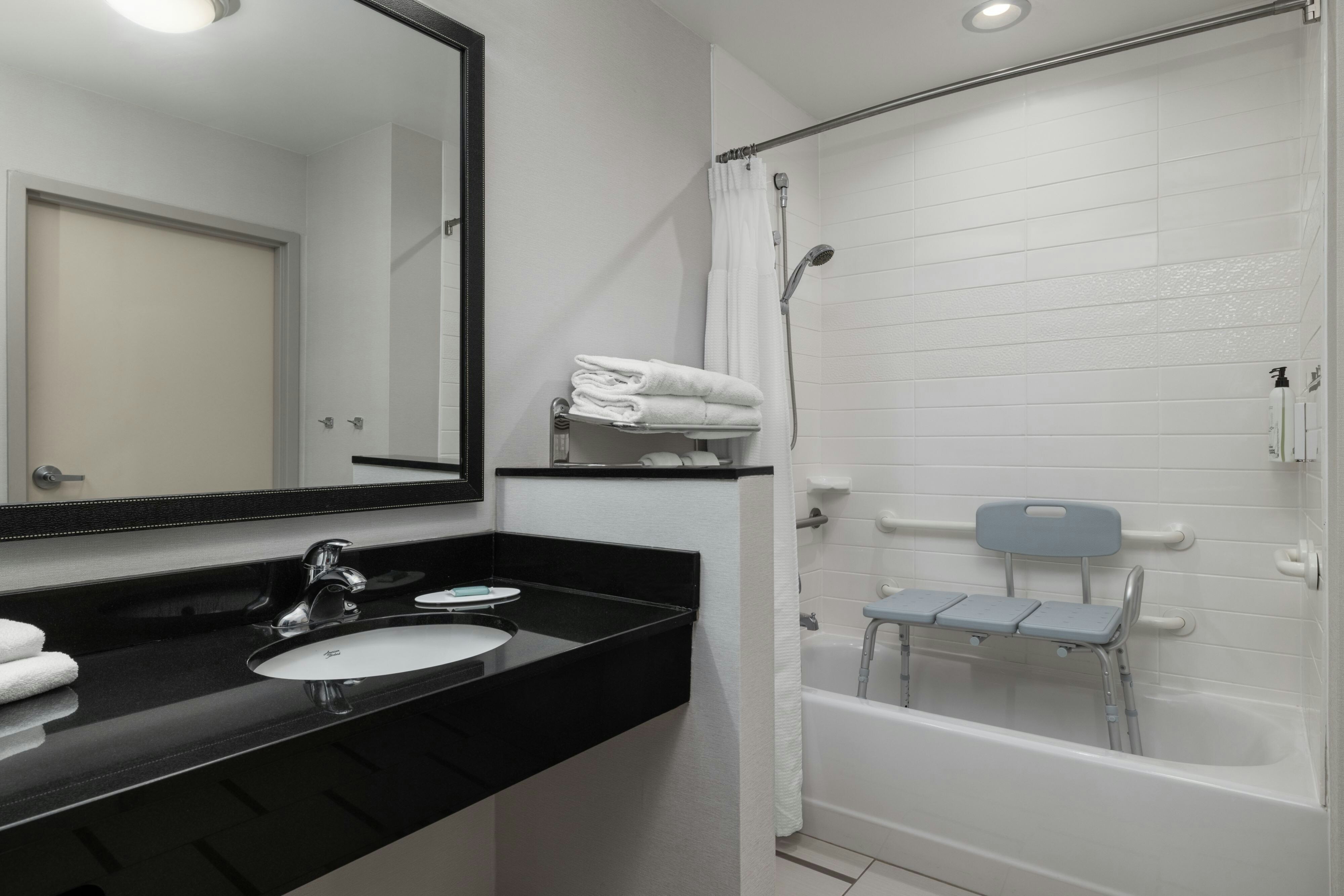 Fairfield by Marriott Inn & Suites Chincoteague Island Waterfront