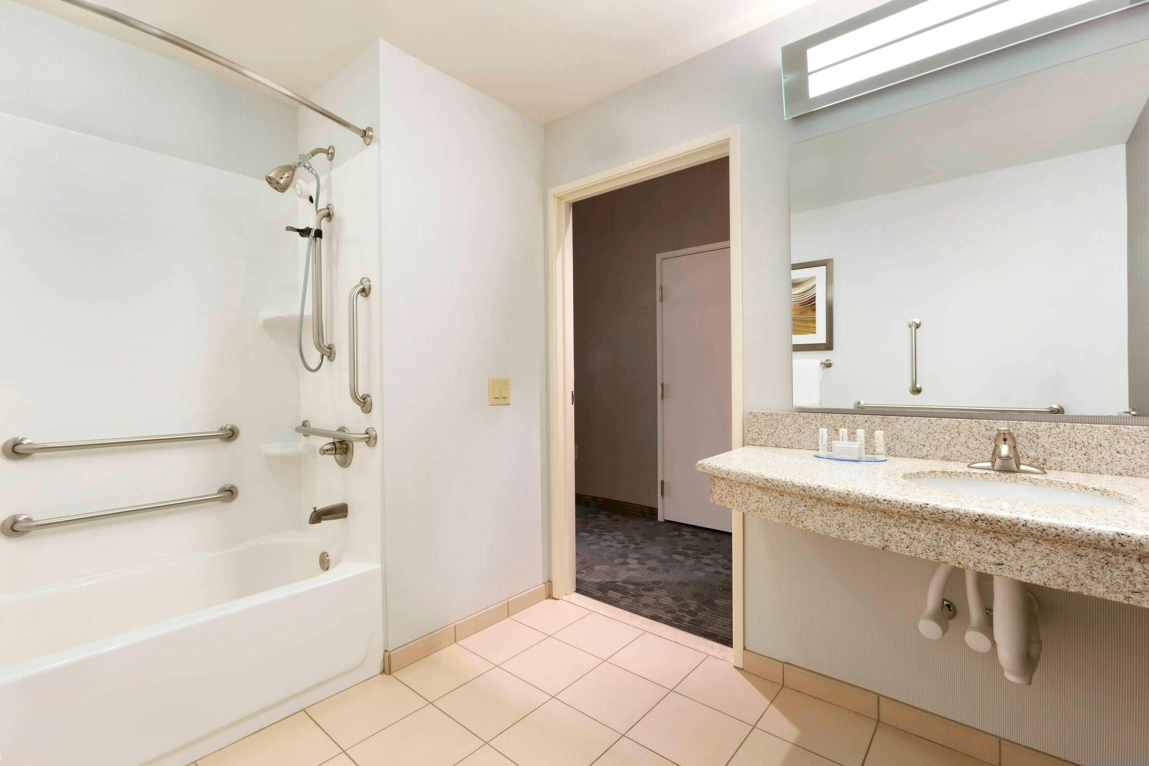 Courtyard by Marriott Kalamazoo Portage