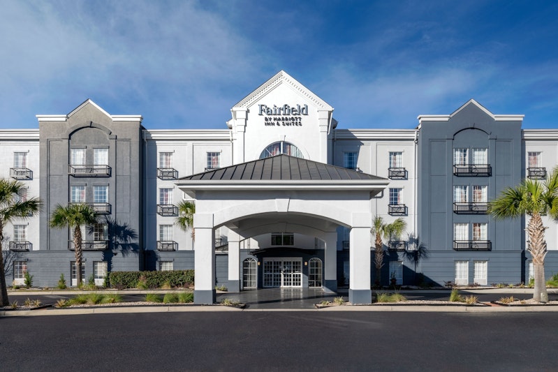 Fairfield by Marriott Inn & Suites Charleston North/Ashley Phosphate