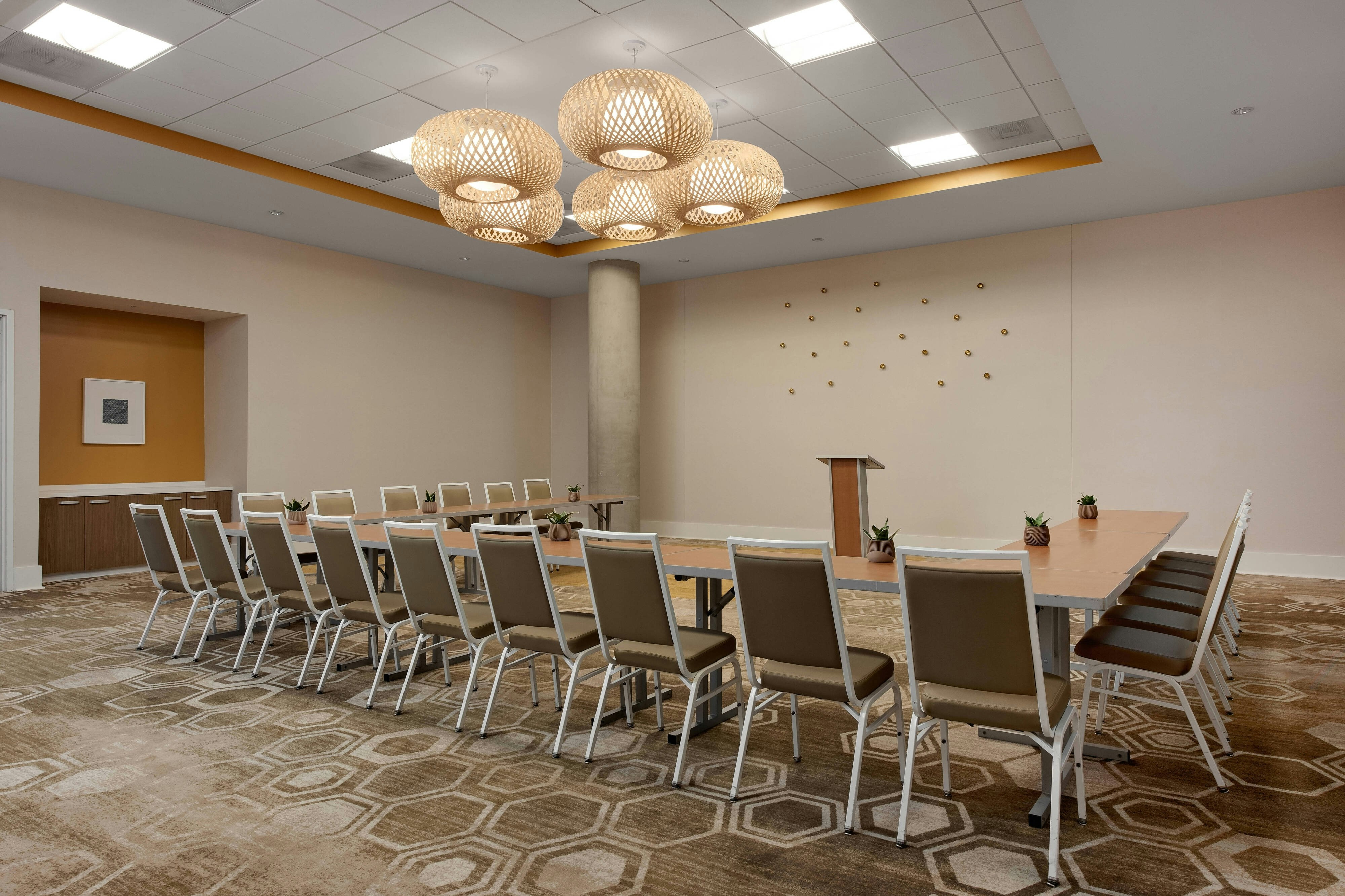 SpringHill Suites by Marriott Oceanside Beach